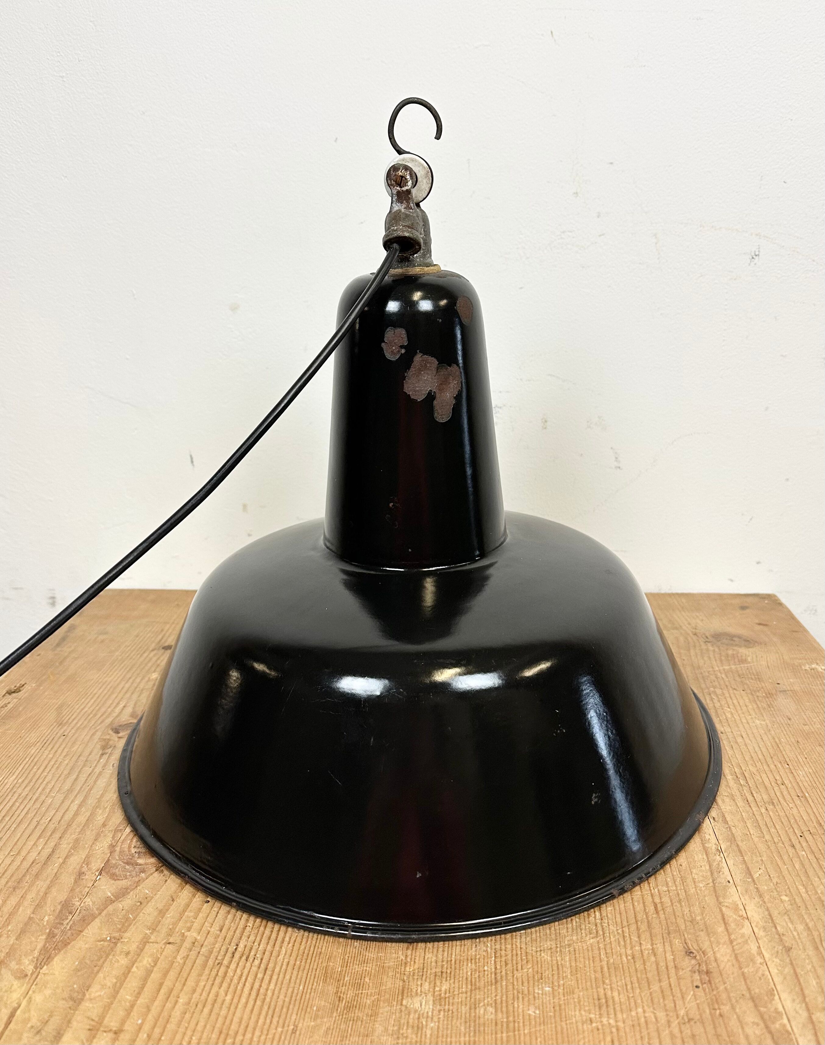 Industrial Black Enamel Factory Lamp with Cast Iron Top, 1950s
