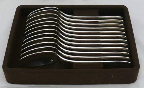 Set of 12 silver-plated metal table spoons Christofle Amérique, Art Deco, 20.5 cm.
