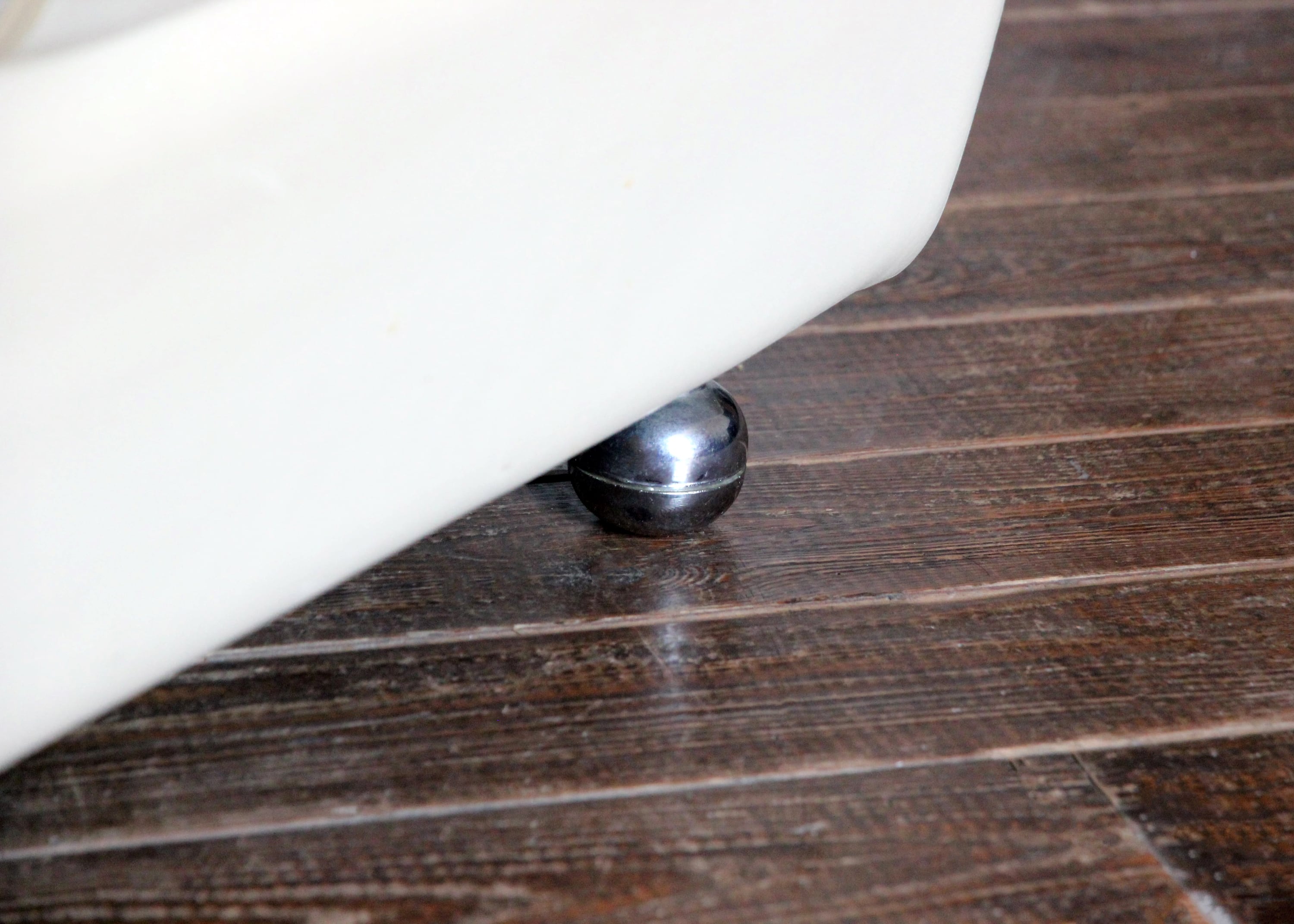 Seventies armchair in cream white skaï