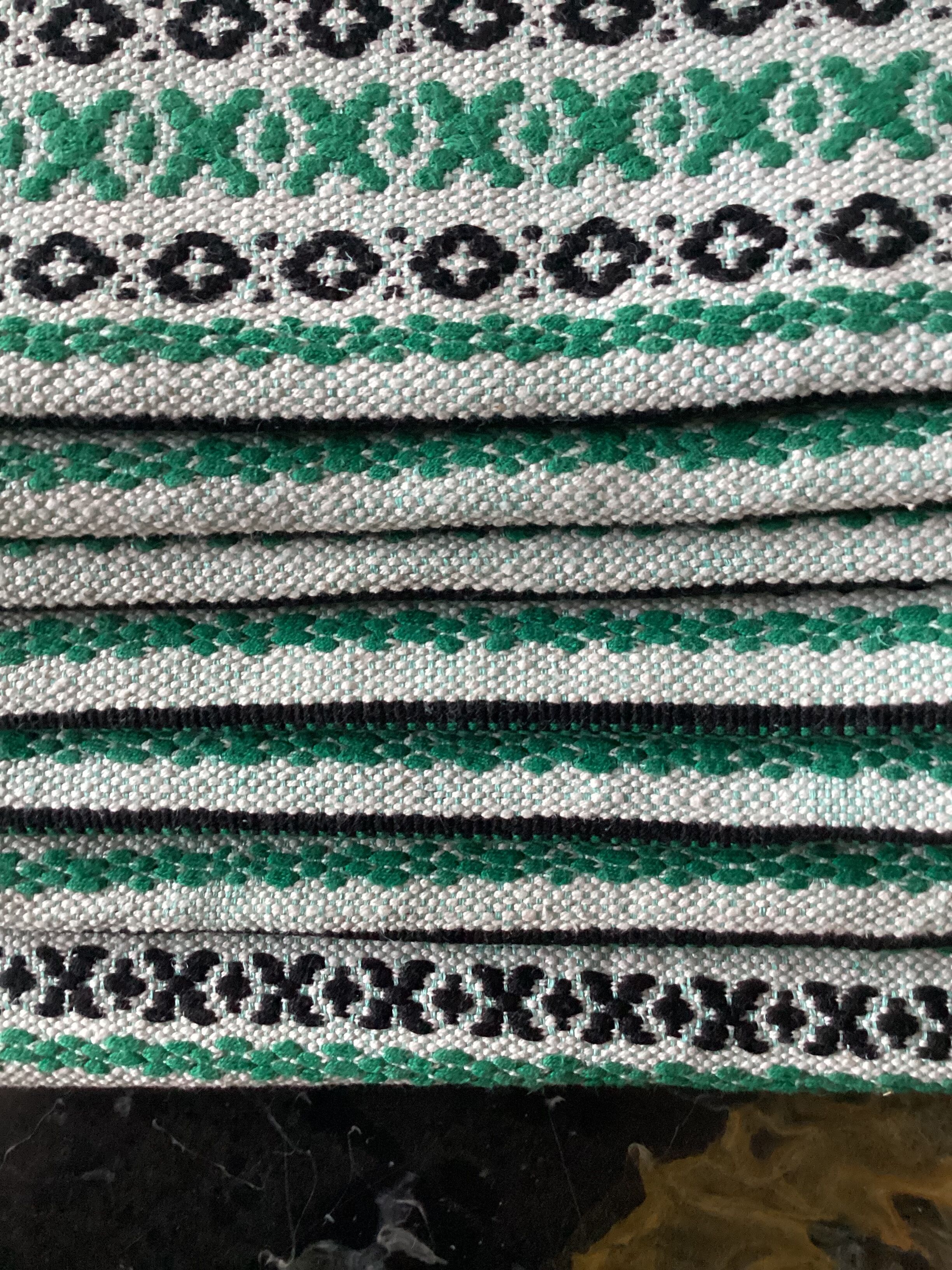 Set of 7 napkins in cotton / linen vintage light green color