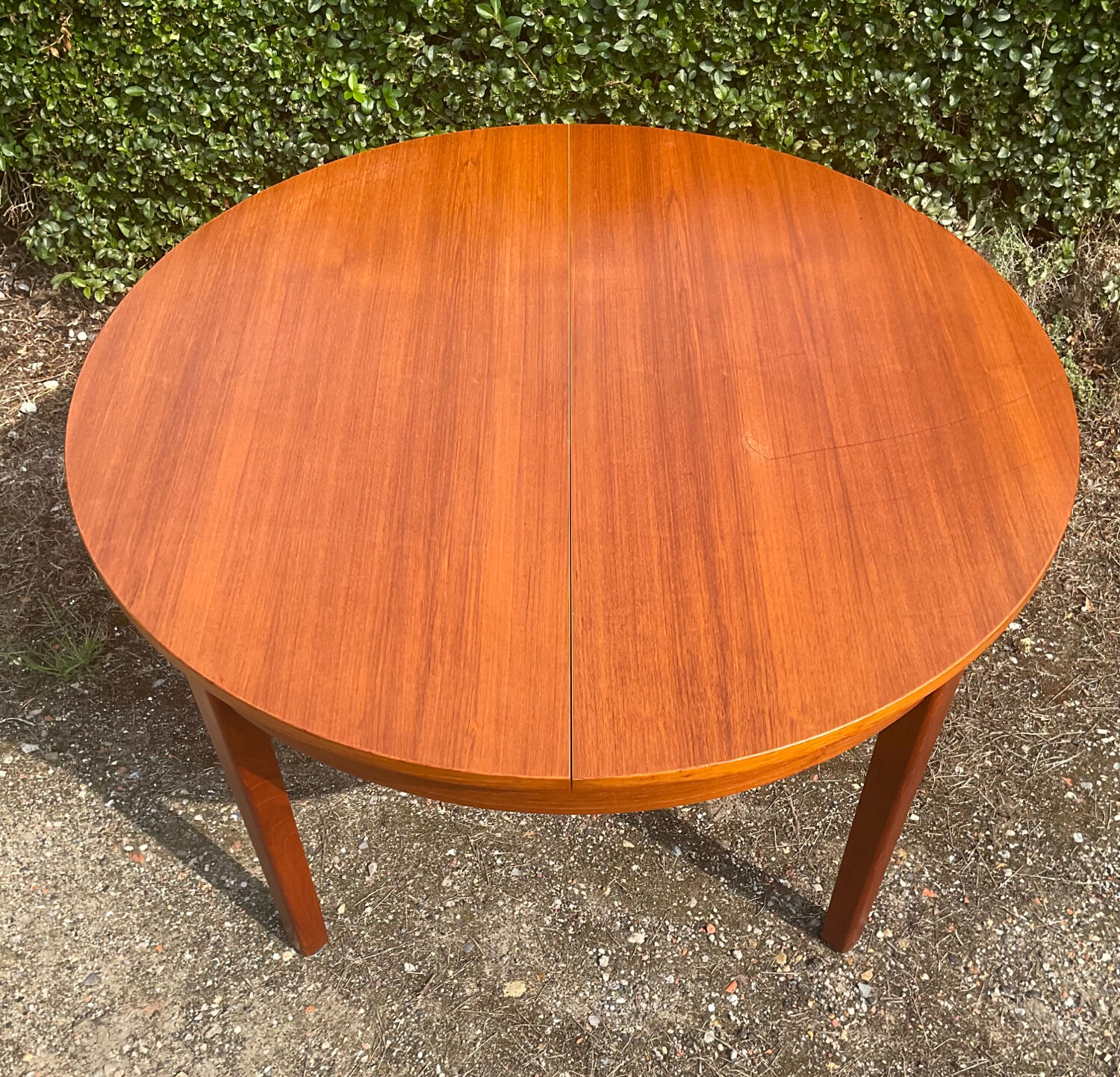 Scandinavian extending table from the 60s and 70s