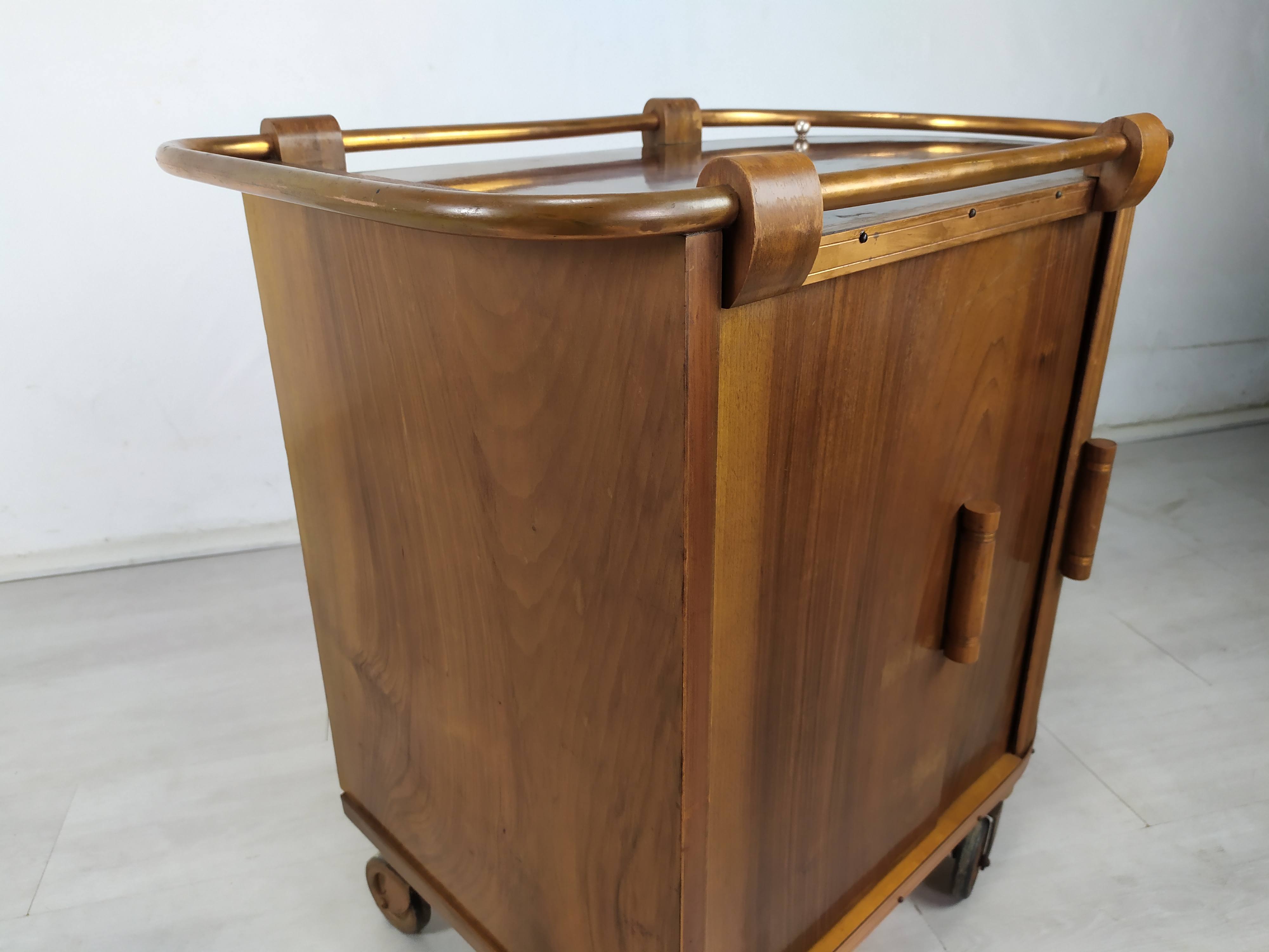 Rolling service art deco bar