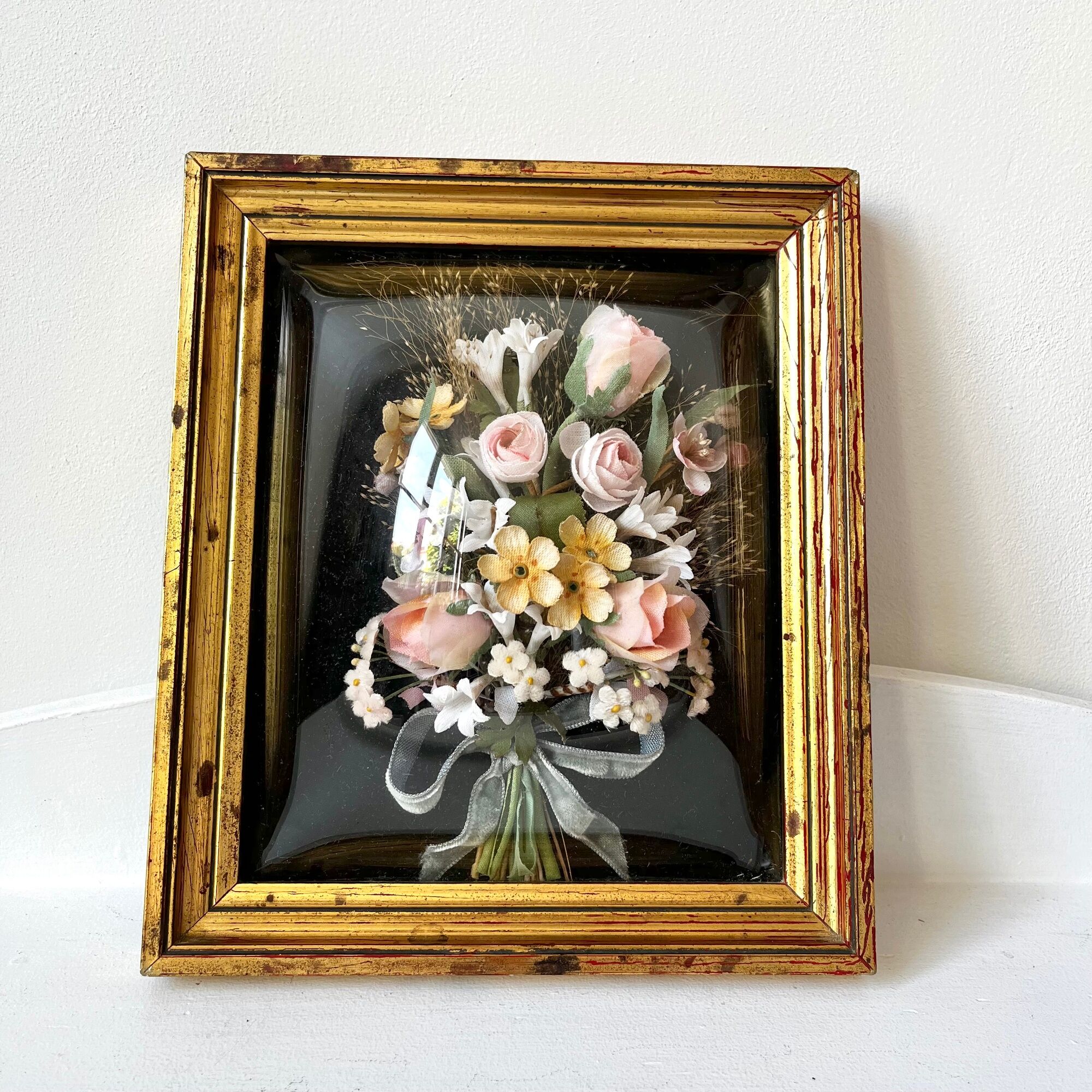 Old frame curved glass square dried flowers and fabric