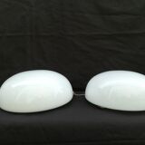 Two plafonniers in opaline of annees 60/70