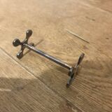 12 silver metal knife holders