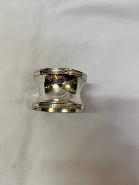 silver metal napkin ring 1980