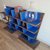 Trapezoidal shelf with solid wood art deco lockers