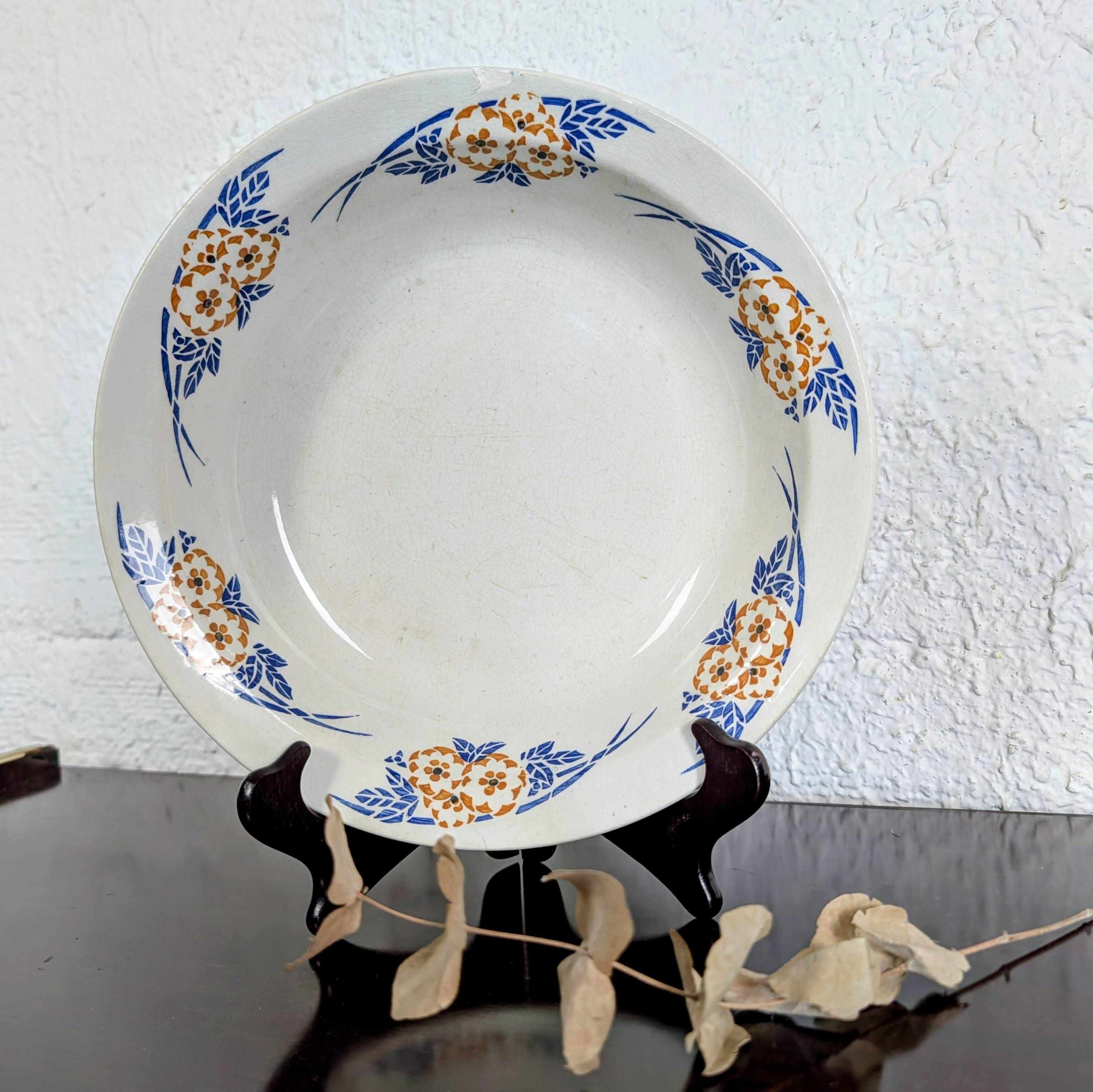 Shallow dish Hamage & Moulin des Loups, blue and orange floral stencil decoration.