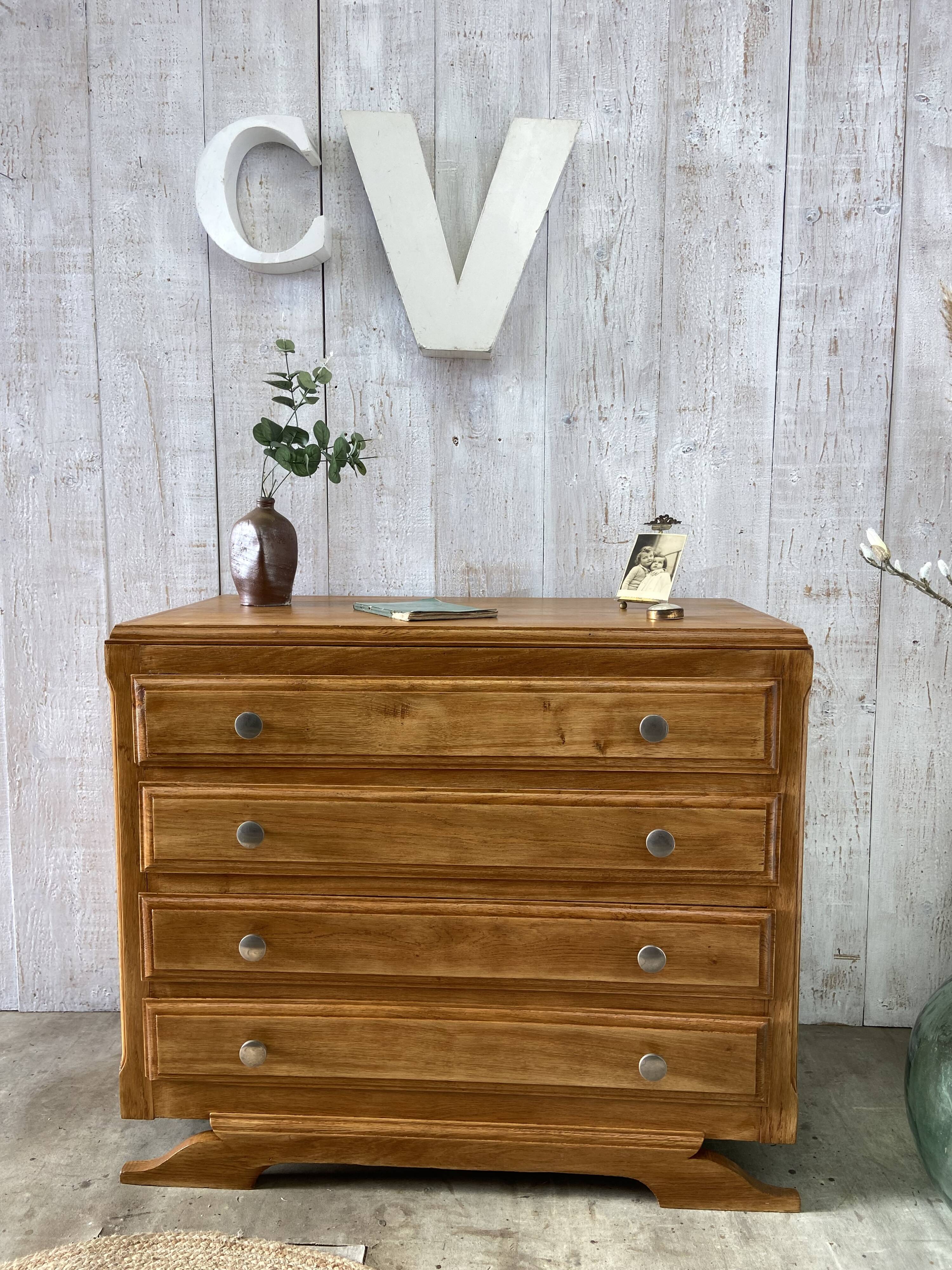 Commode vintage