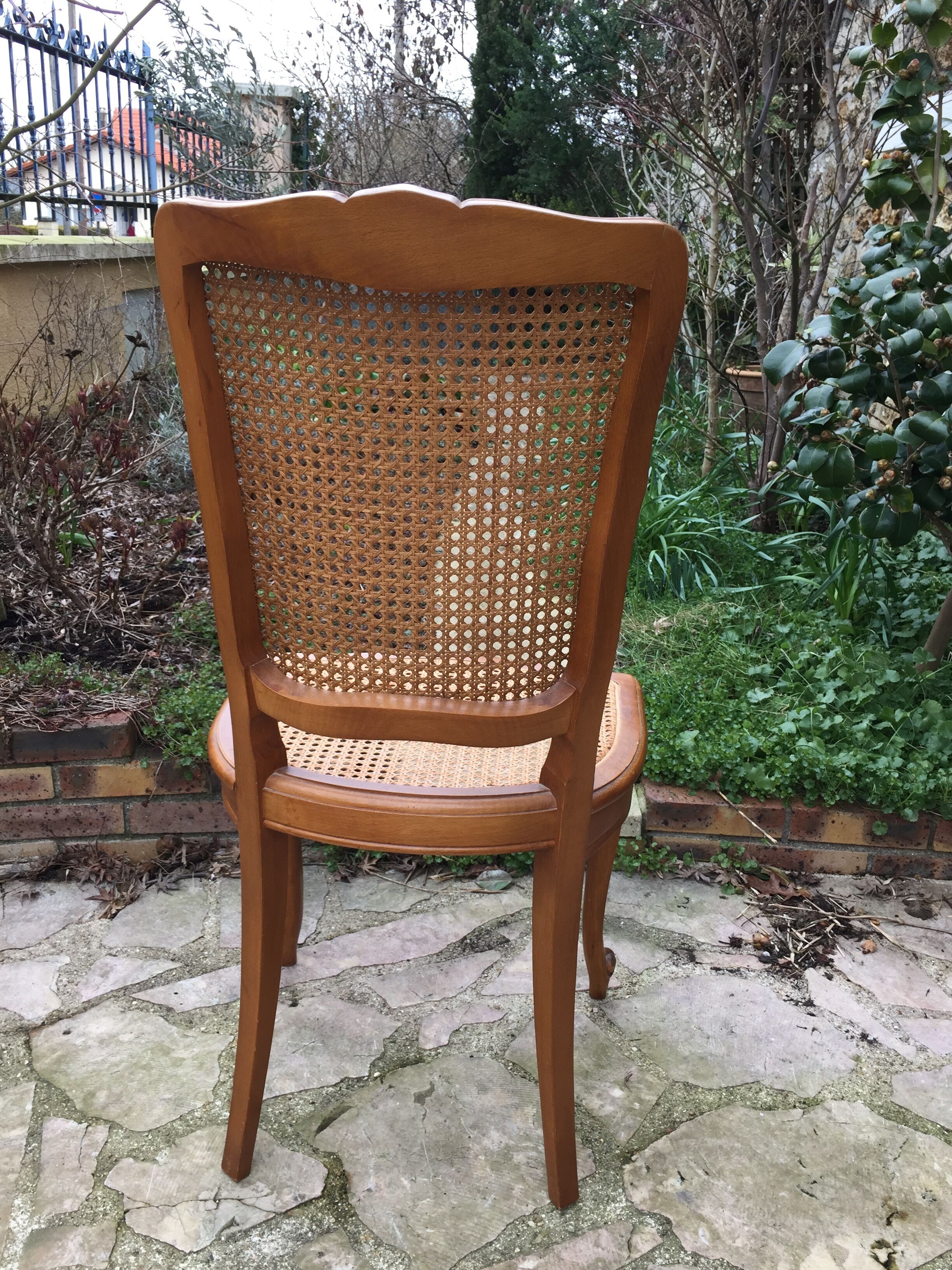Ensemble de 4 chaises canées