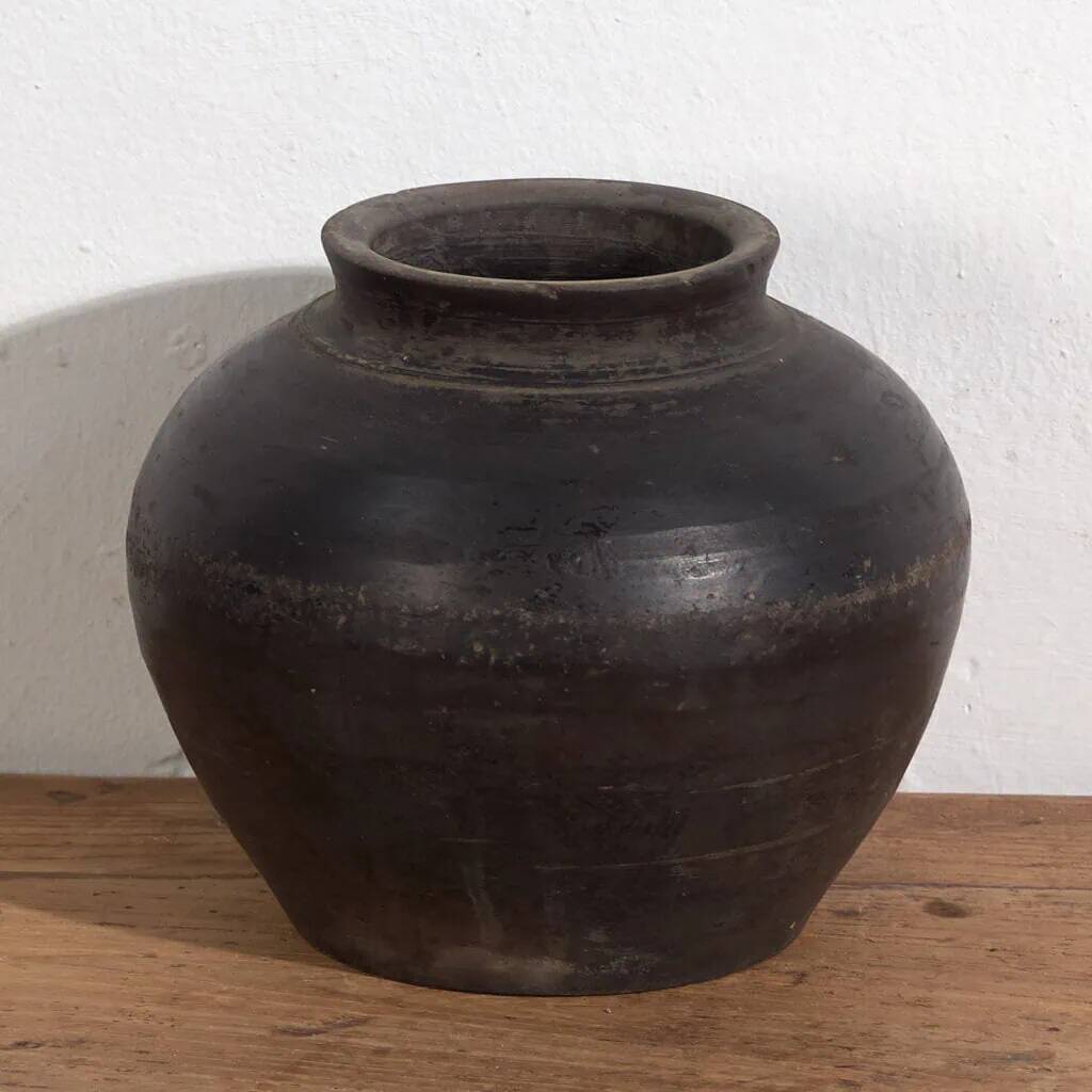 Ancient oriental vase (c.1900) #9