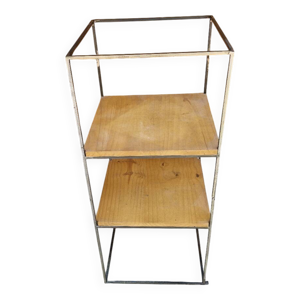 Étagère moderniste