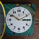 Vintage clock silent wall clock "Chronica ochre green"