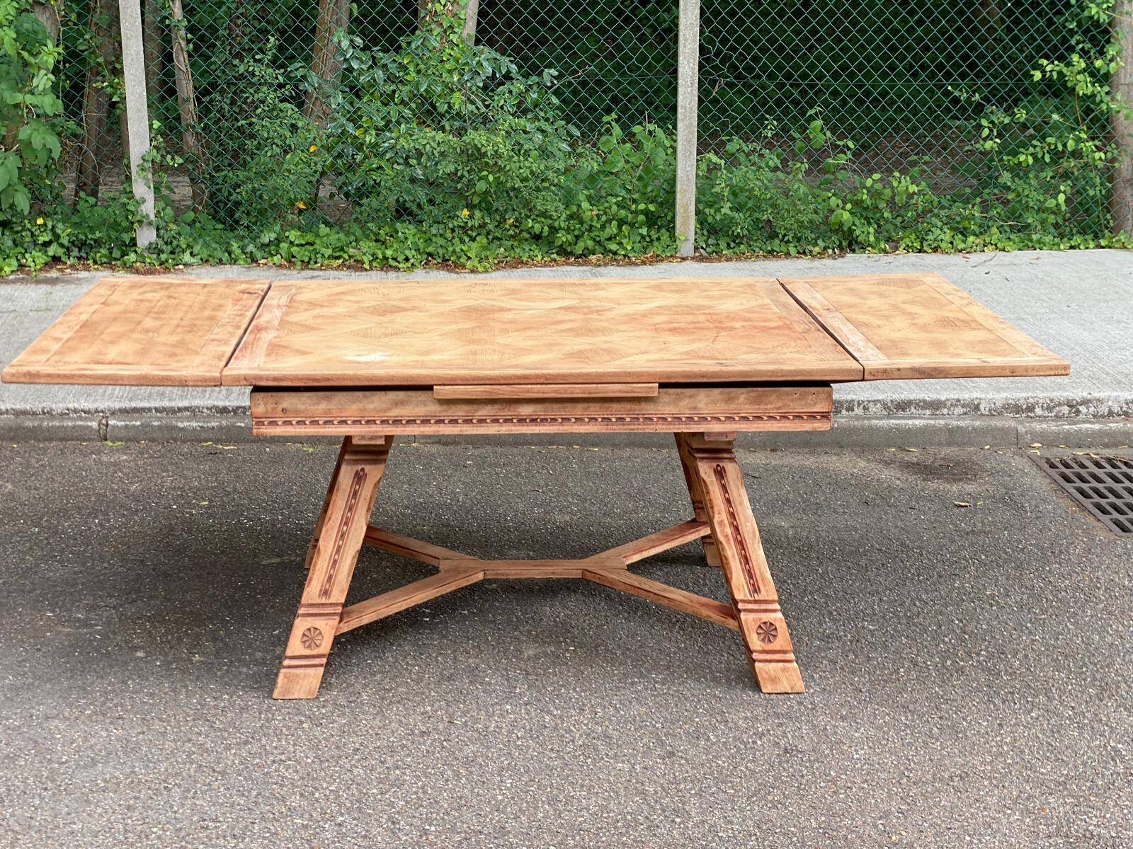 Renovated 1930s Spanish extendable dining table in oak.