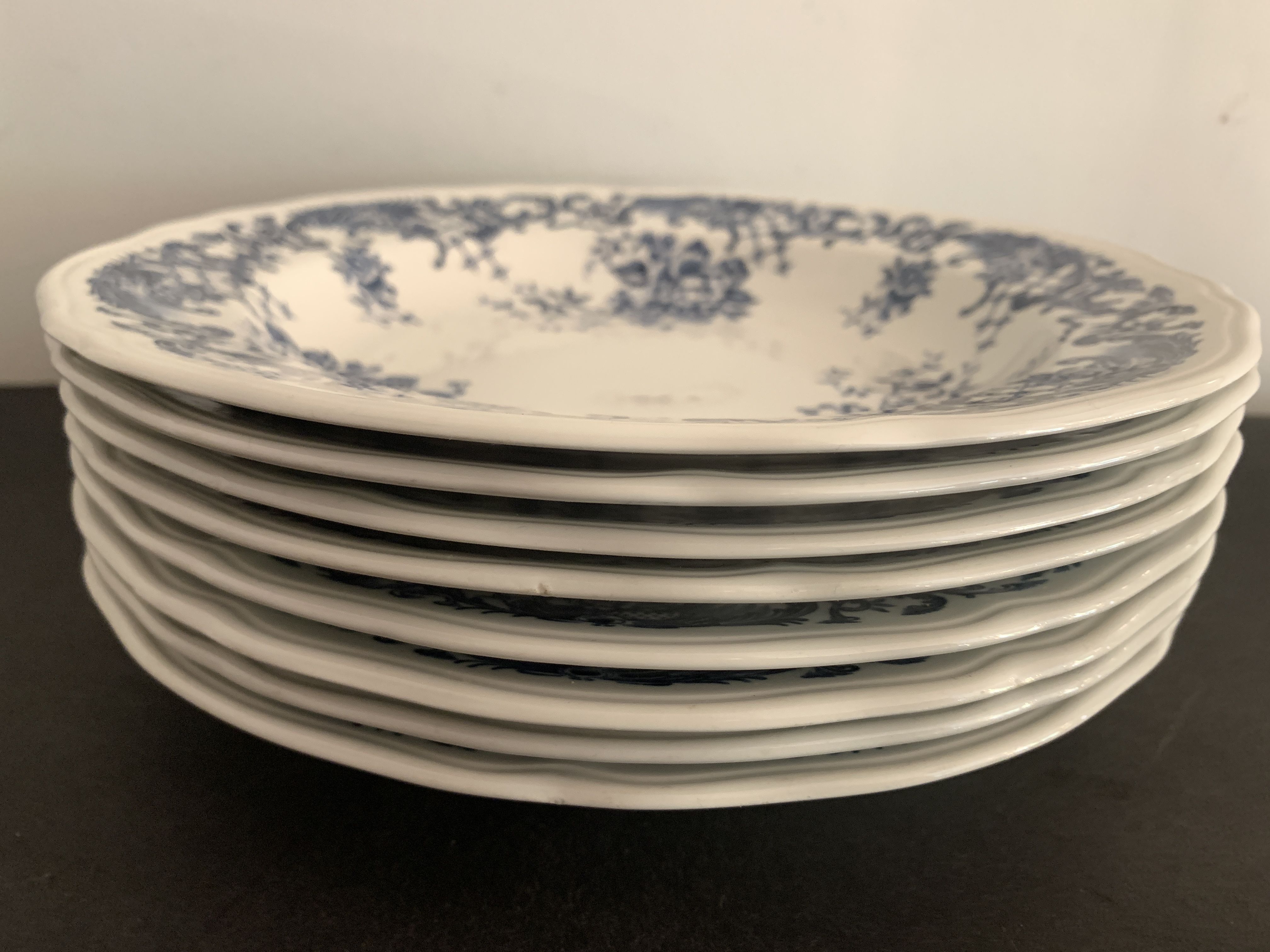 8 hollow plates Villeroy and Boch, Valeria model in vitro porcelain