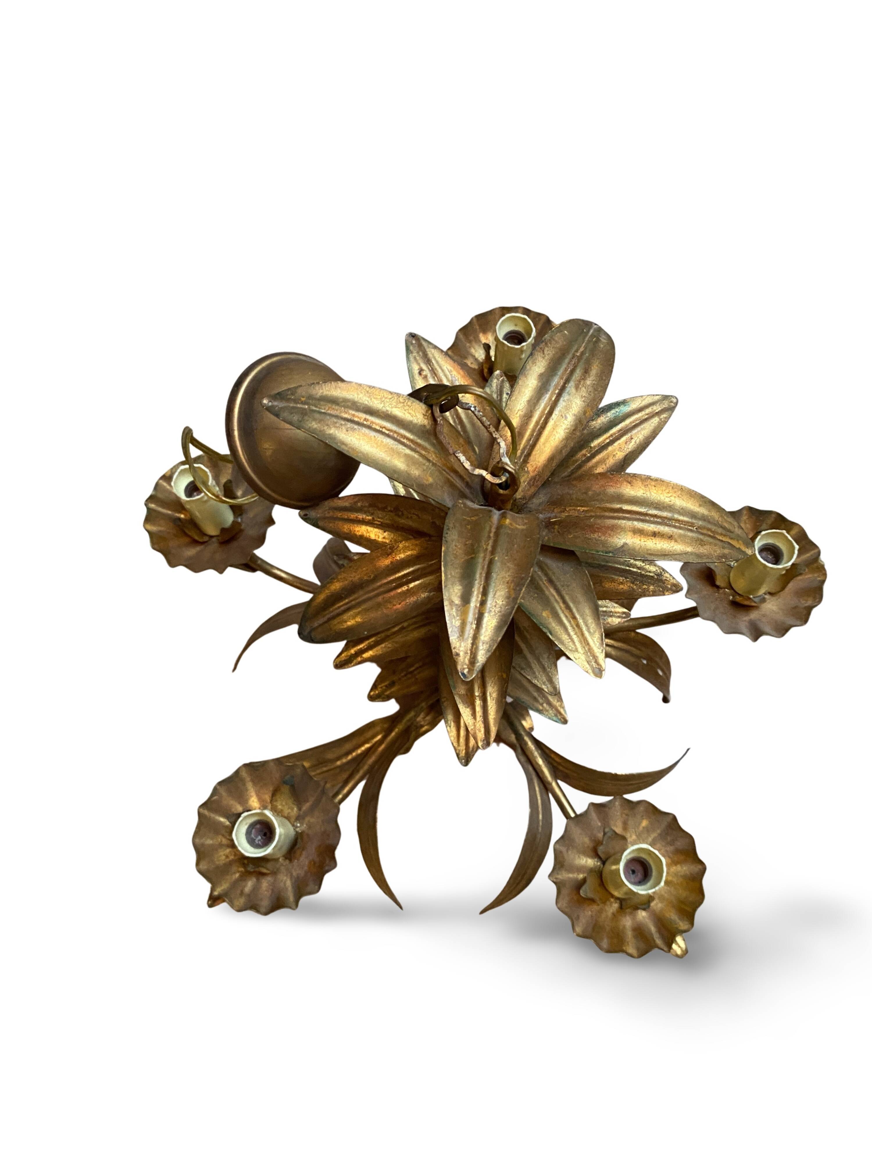 1960s Hollywood Style Gold Metal Chandelier, Fleuri