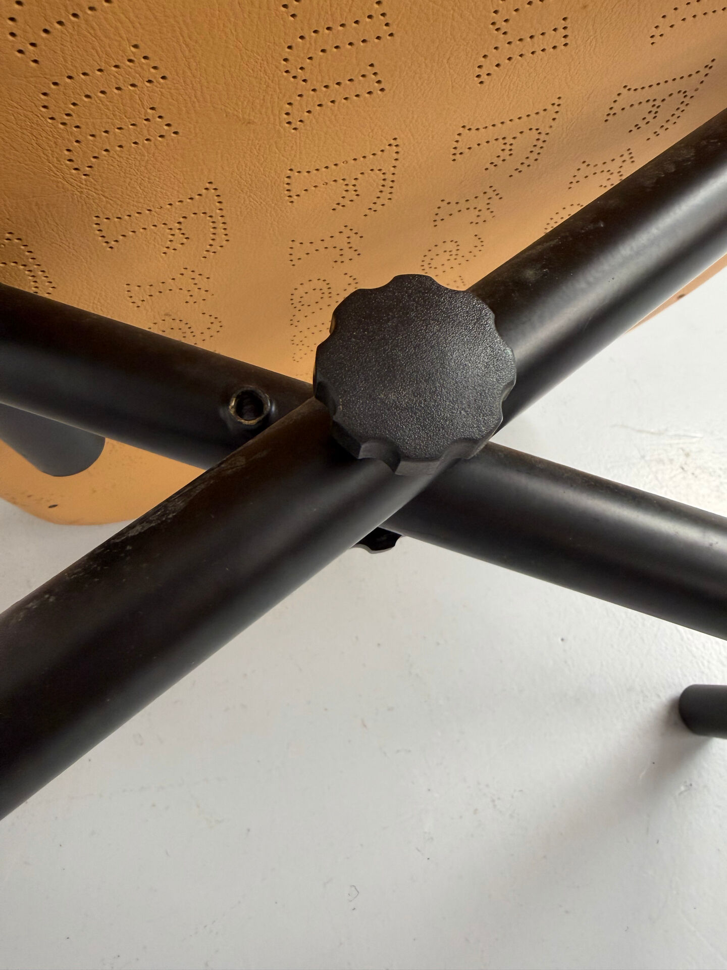 Touch armchair design by Jean Nouvel Poltrona Frau – circa 2000 vintage