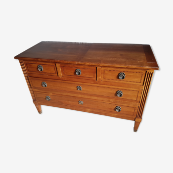 Chest of drawers with small Louis XVI style marquetry