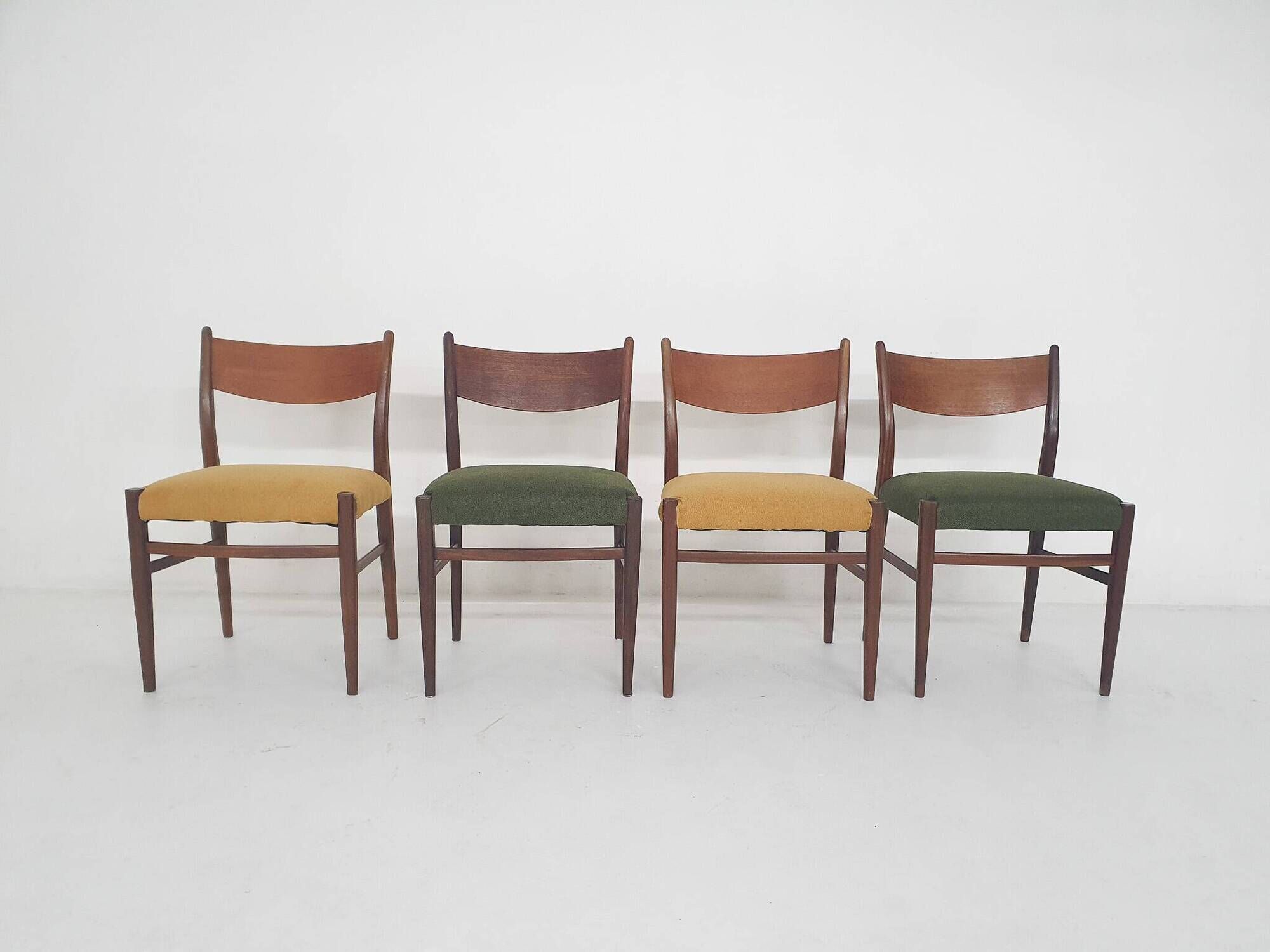 Set of four teak Pastoe "SA10" dining chairs, The Netherlands 1959