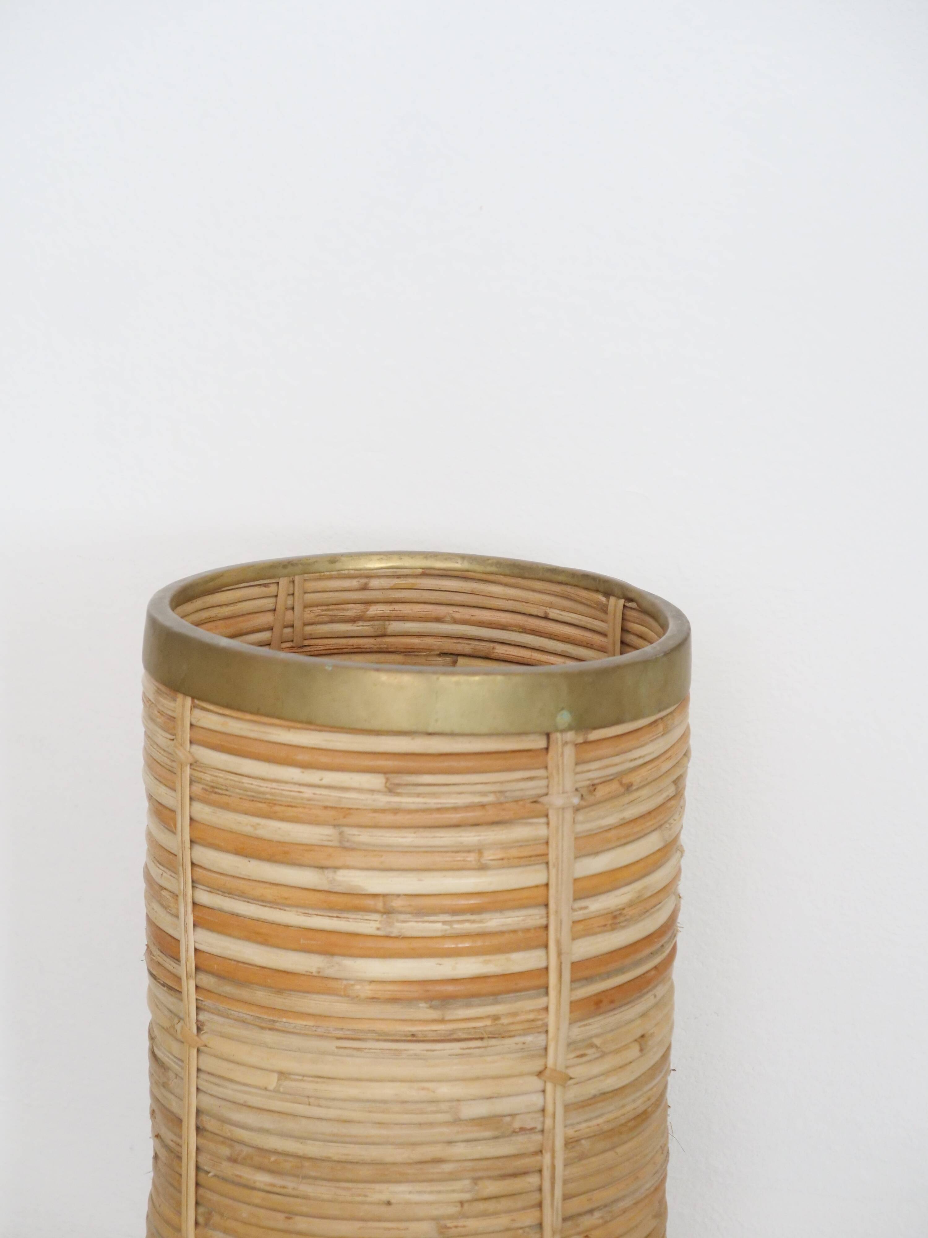 Umbrella stand ratan bamboo