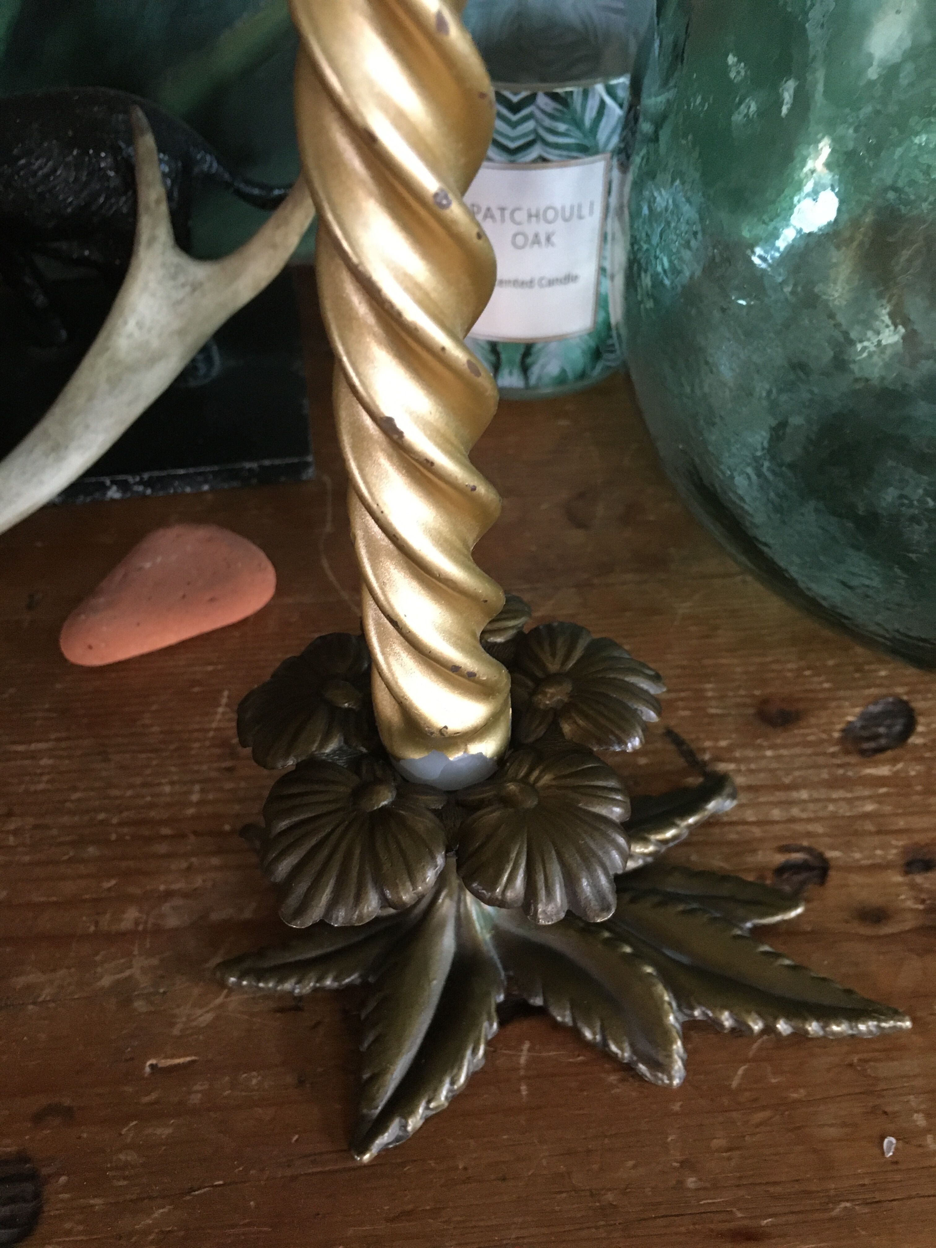 Flower candlestick