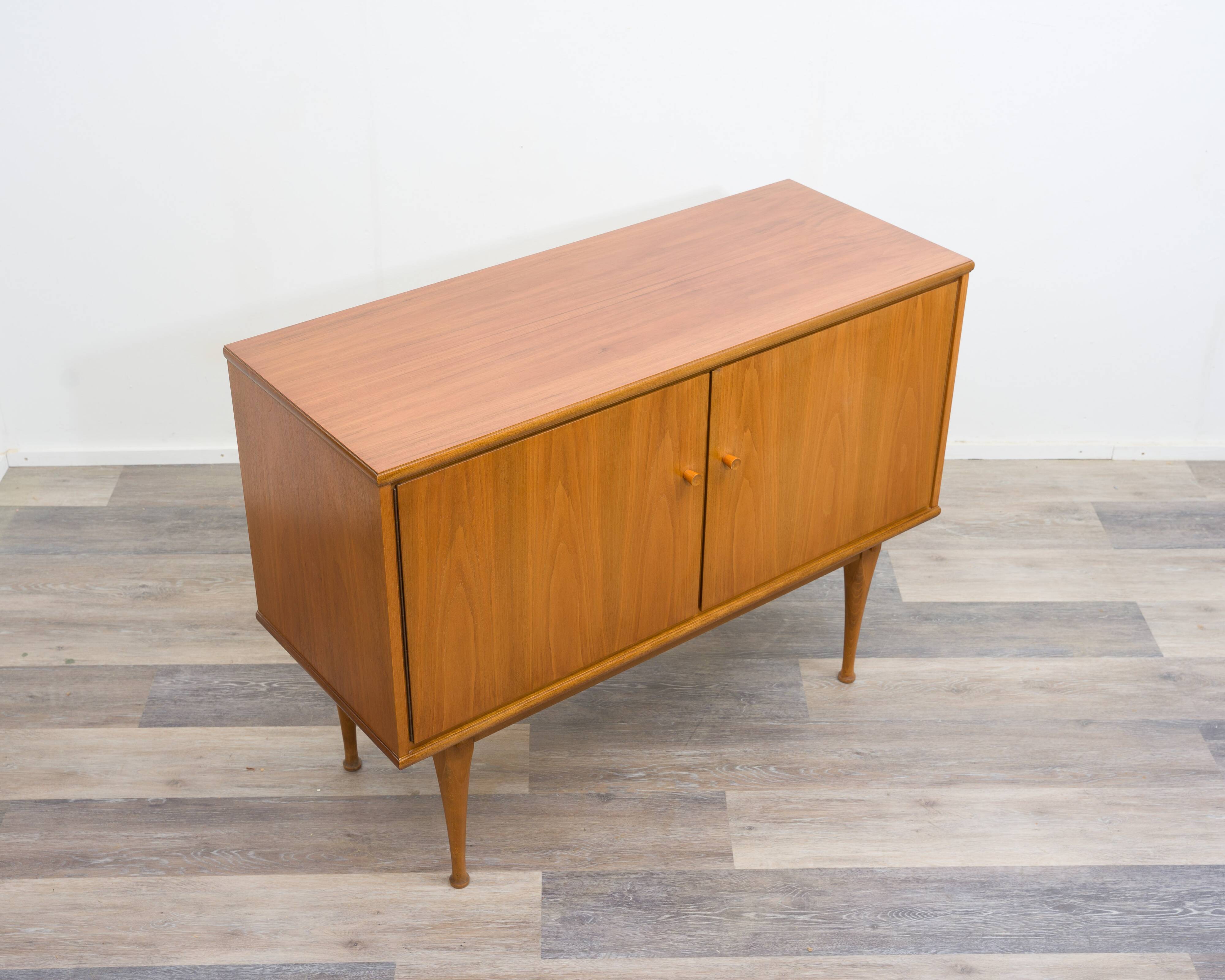 Two-door walnut chest of drawers/sideboard, 1960s