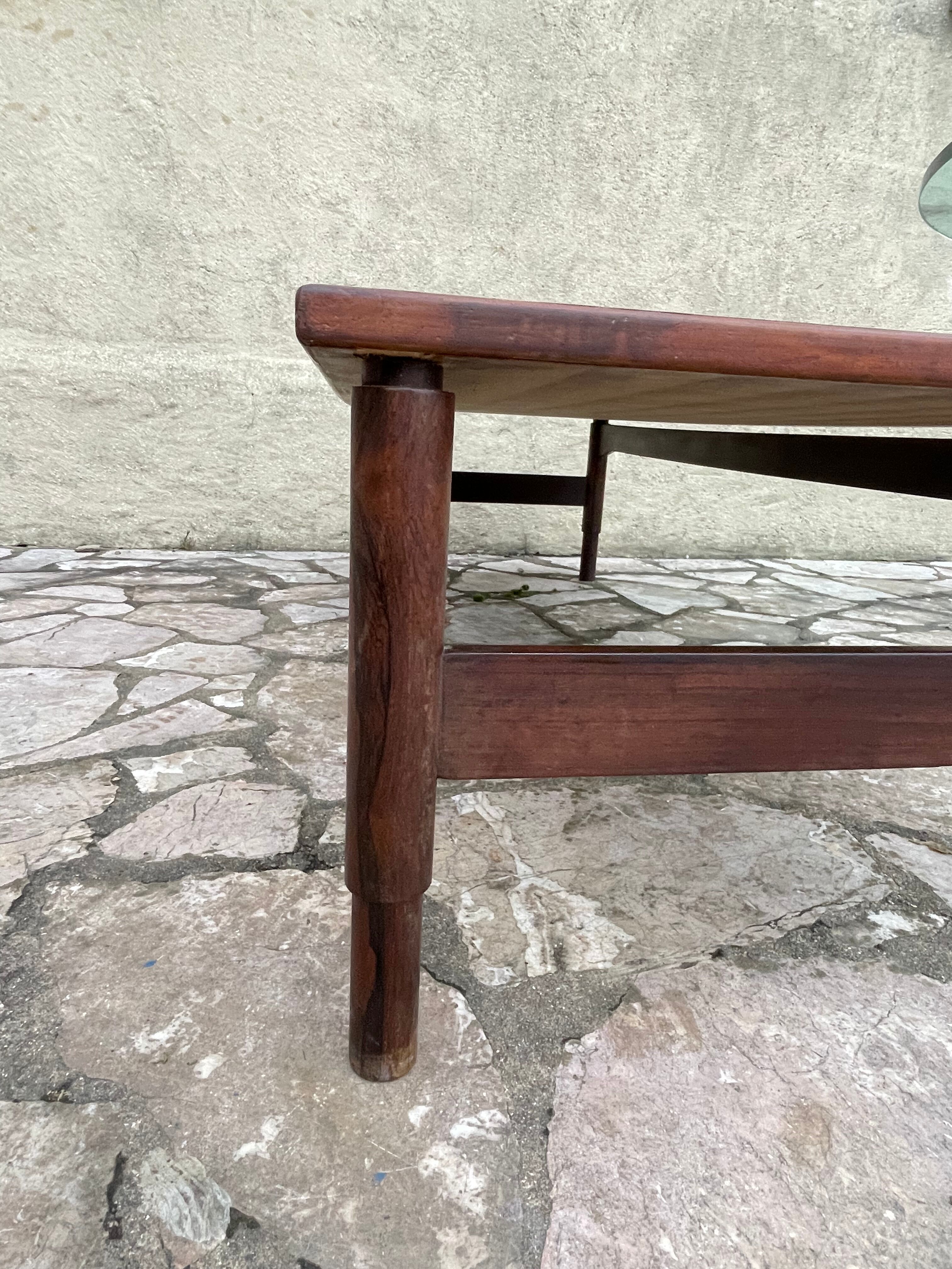 Table basse scandinave en palissandre