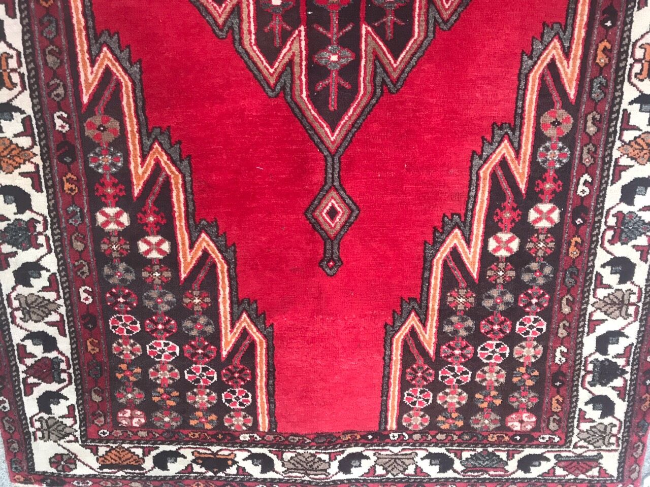 Rug Persian Zanjan handmade 126x200 cm