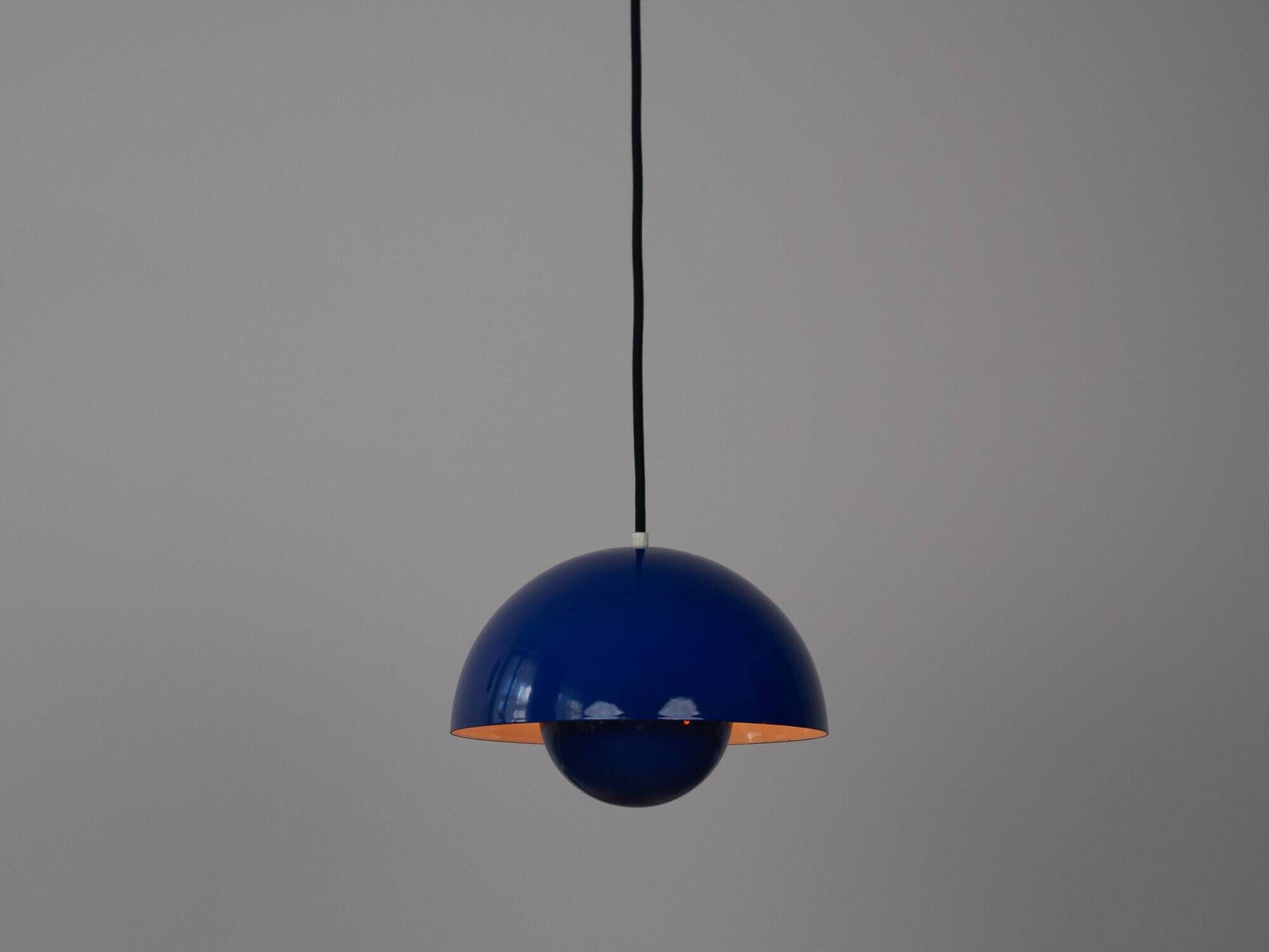 Pair of 2 Danish pendant lamps Flowerpots by Verner Panton, Louis Poulsen
