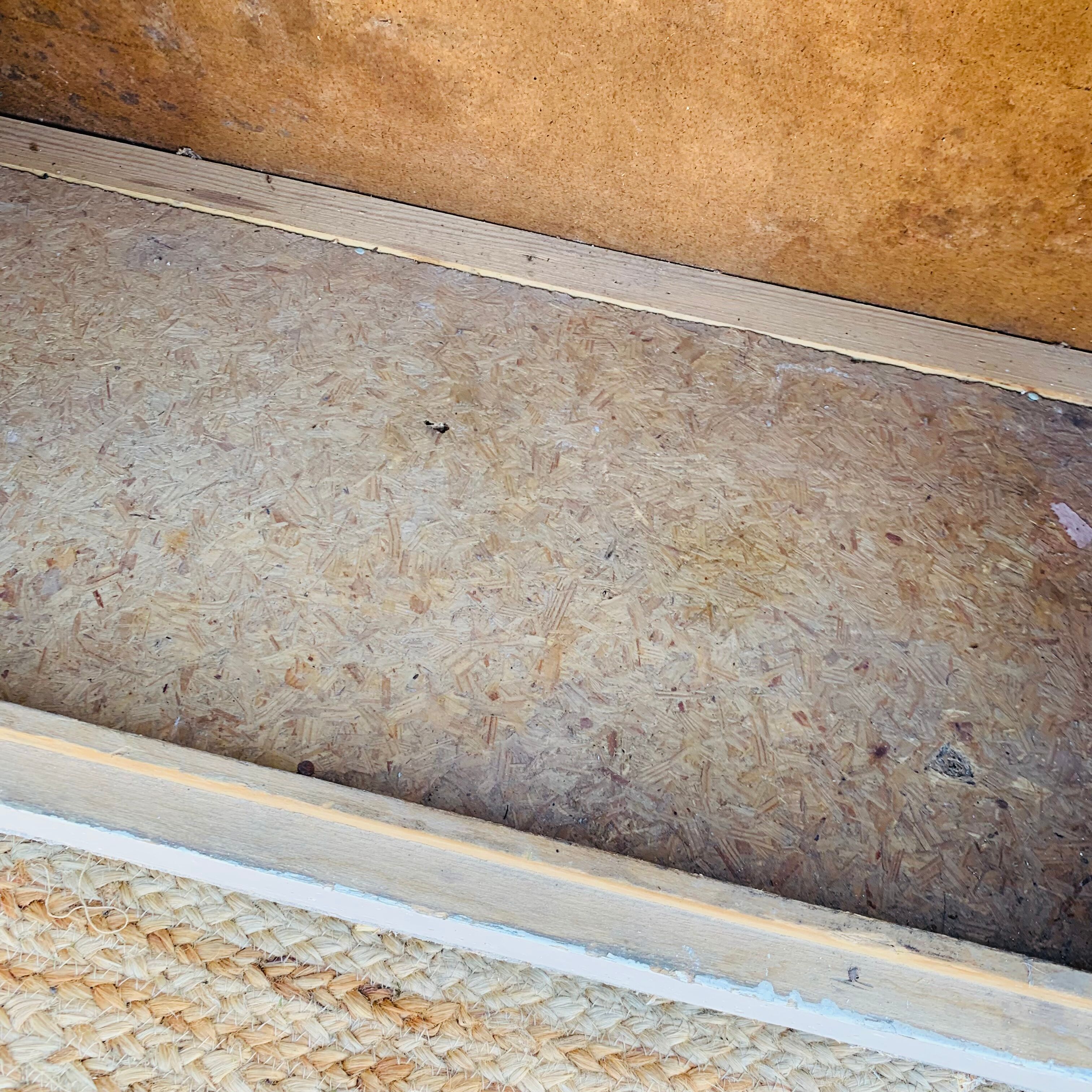 Parisian furniture 2 doors