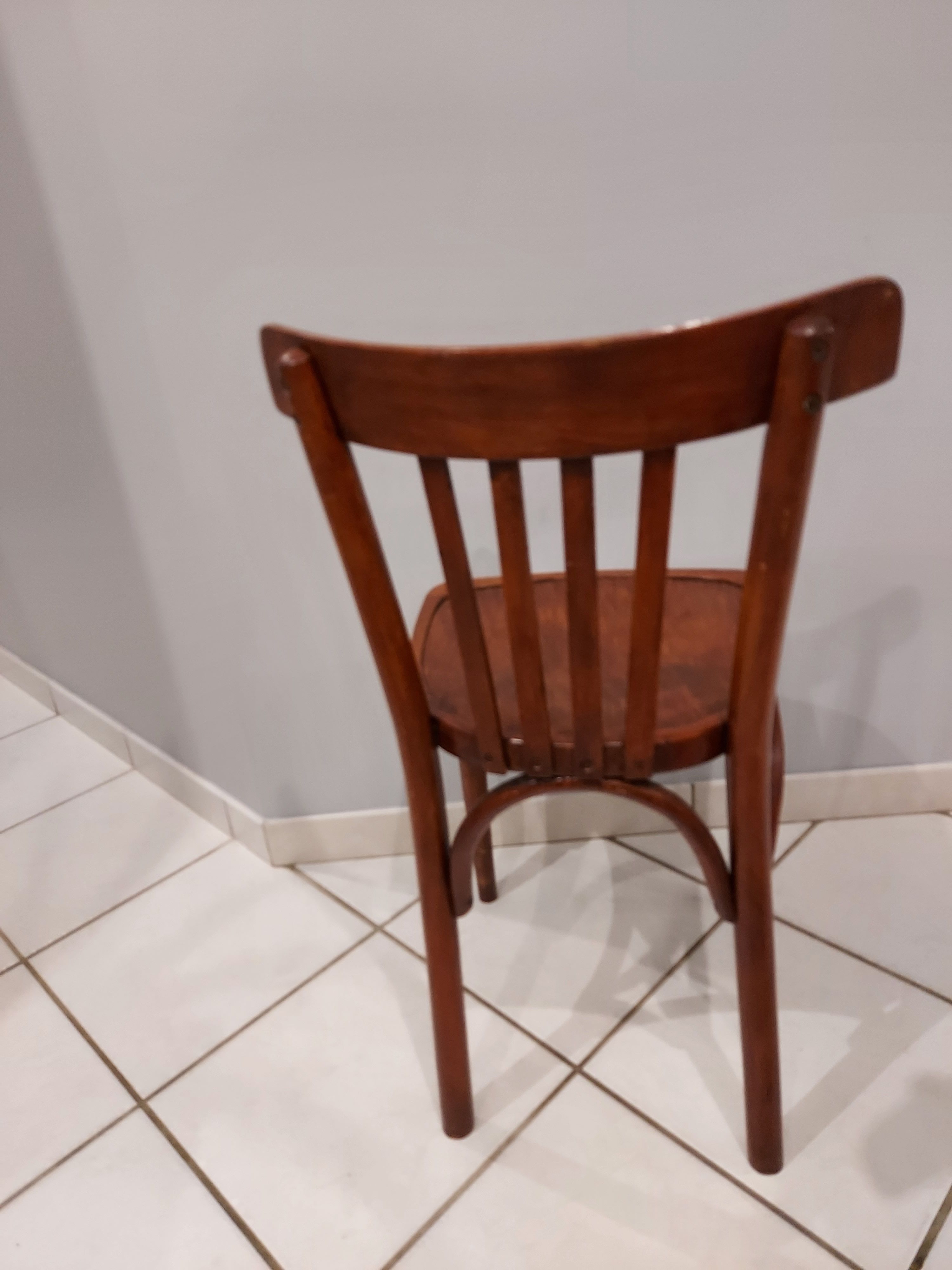Suite de 6 chaises de Bistrot vintage années 1950