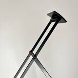 Vintage Artemide Tizio Lamp by Richard Sapper, Italian Design Icon, 1970s