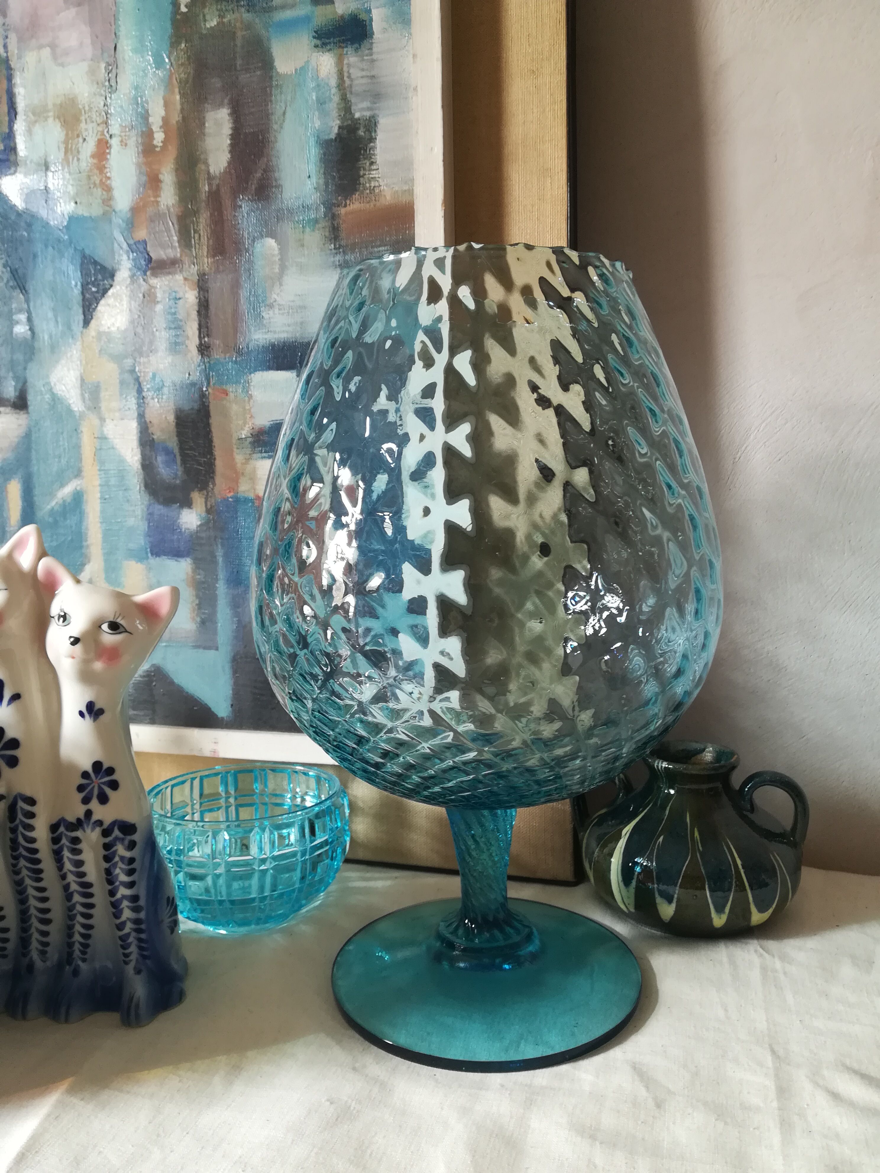 Empoli blue glass cut