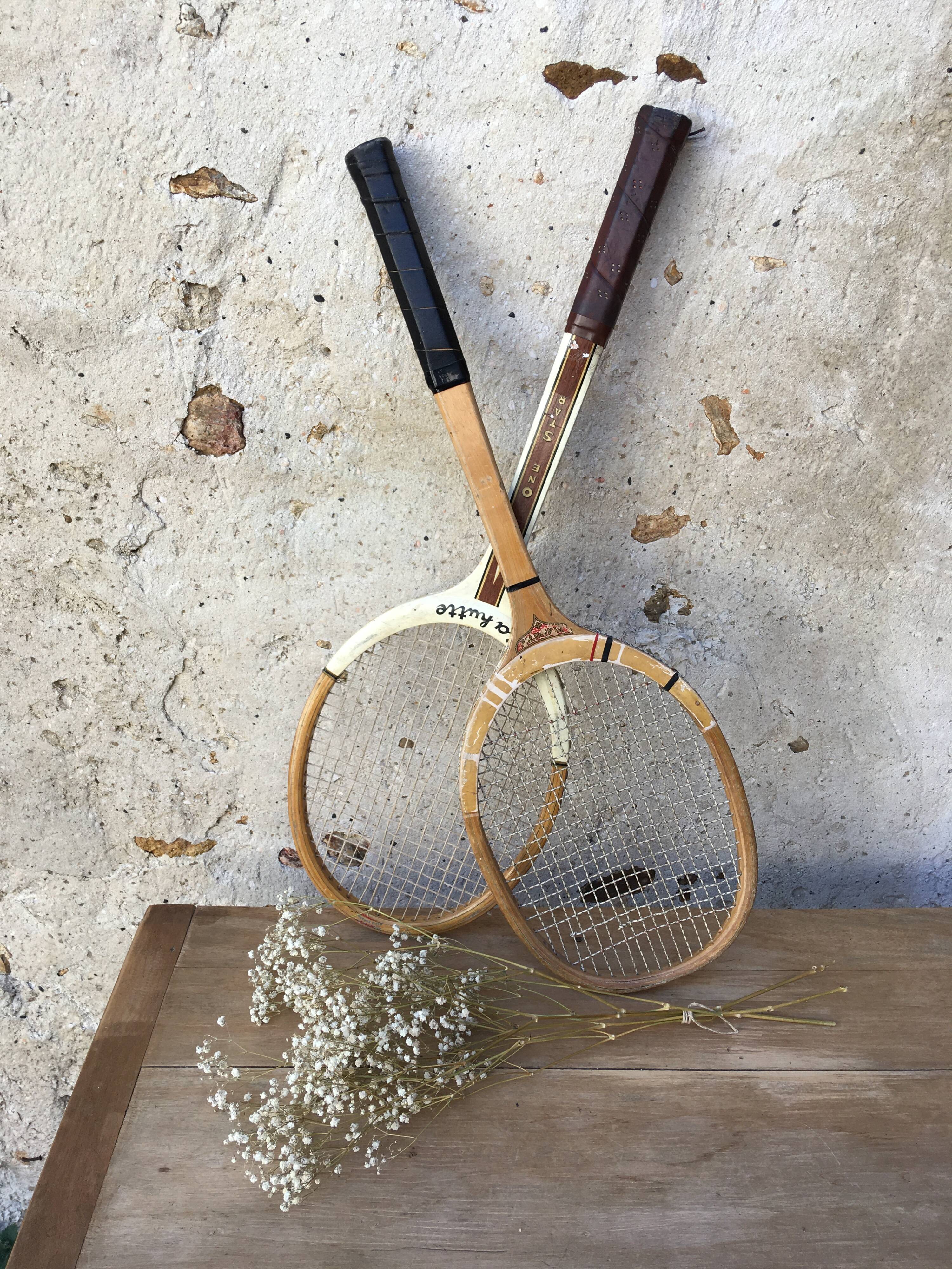 Vintage tennis racket "La Hutte"
