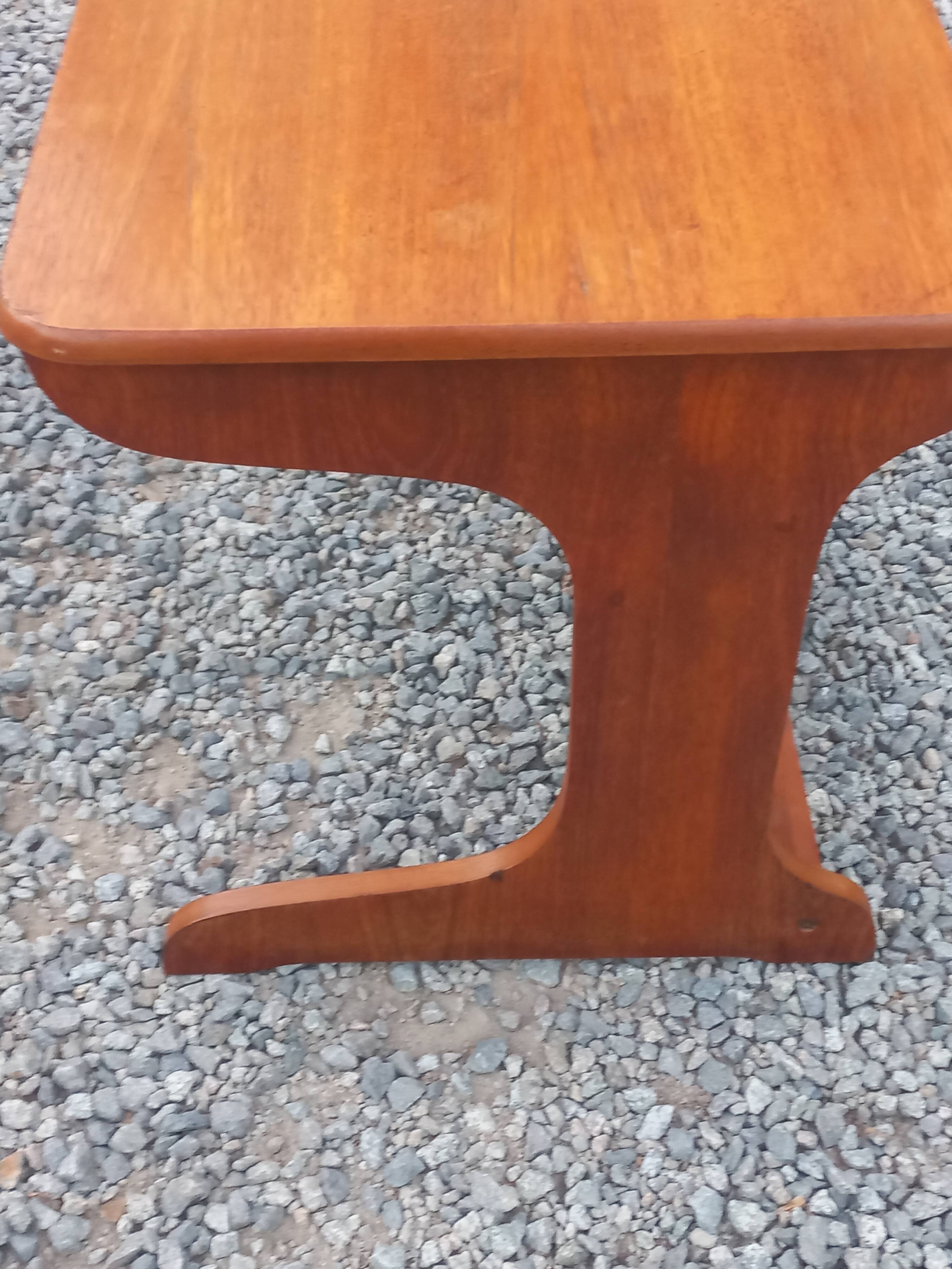 Set of 3 nesting tables in Scandinavian style made of teak from the 1970s.