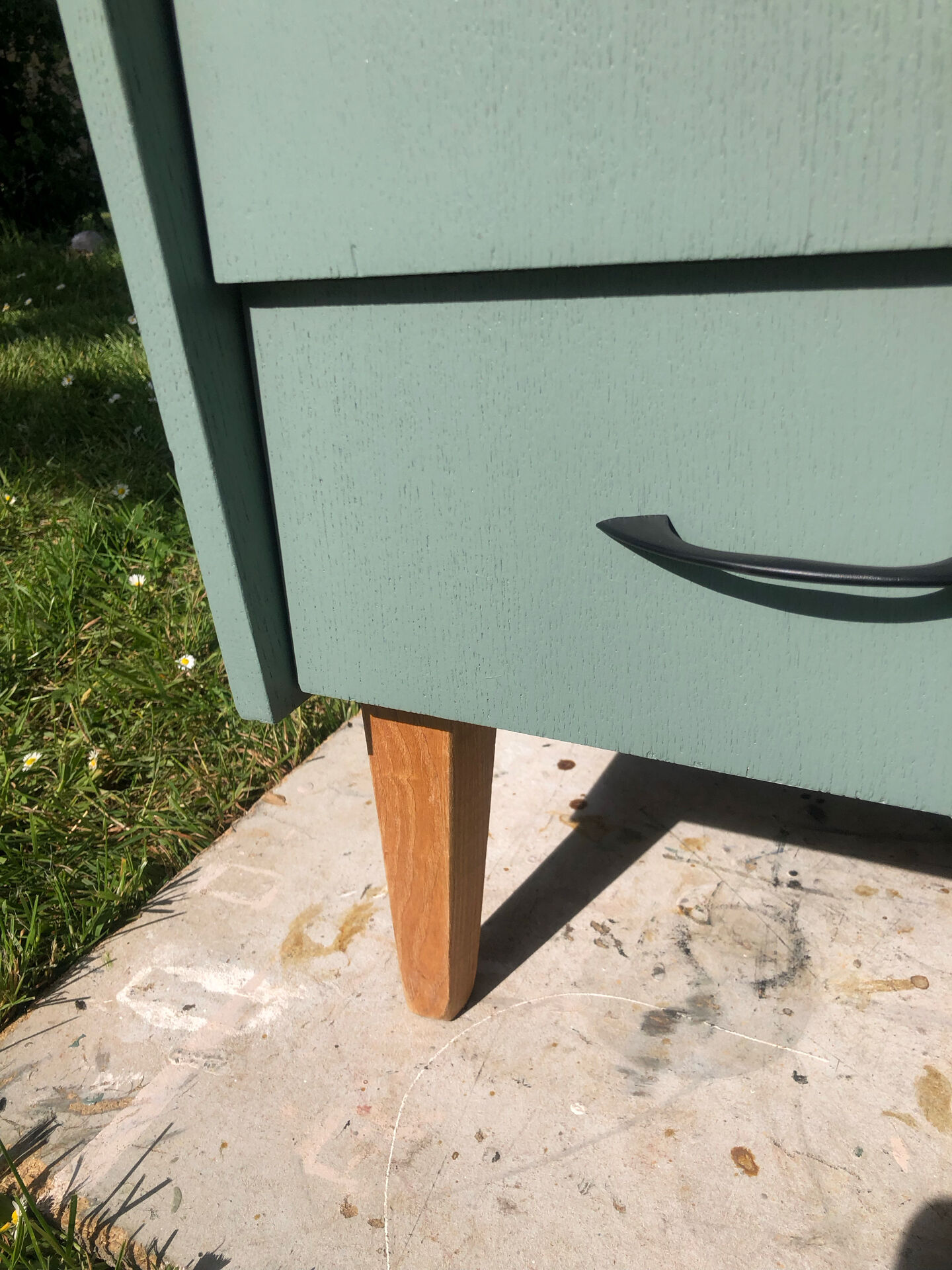 Vintage chest of drawers