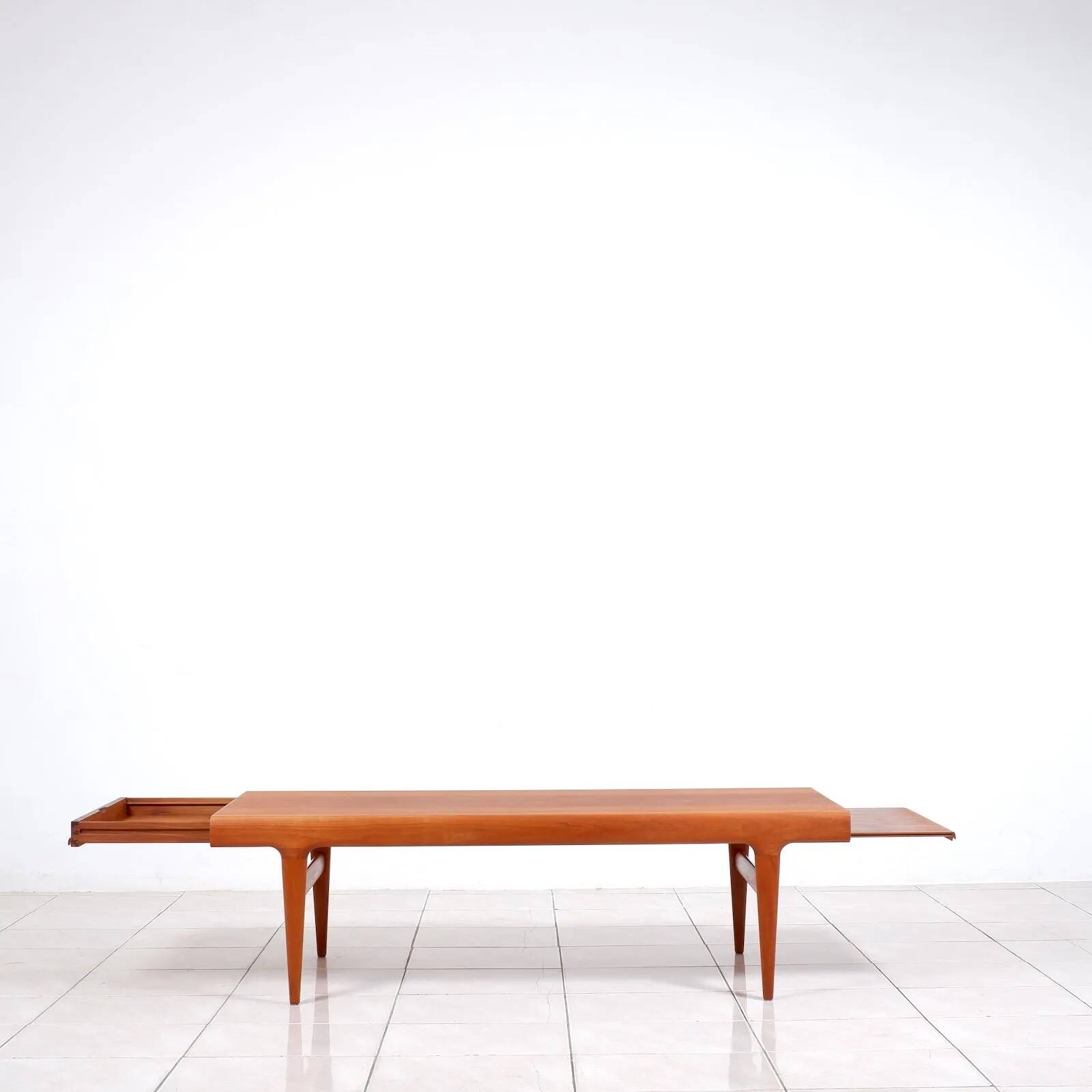 Large teak coffee table by Johannes Andersen for Uldum Møbelfabrik