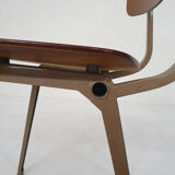 Friso Kramer fro Ahrend de Cirkel, Revolt dining chair, The Netherlands