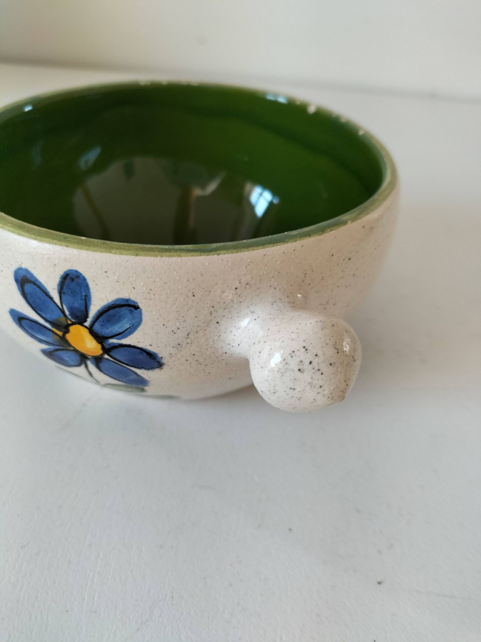 Ceramic soup bowl with blue flower decoration – handmade