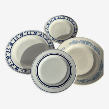 Ensemble 4 assiettes porcelaine bleues et blanches dépareillées signées lot A