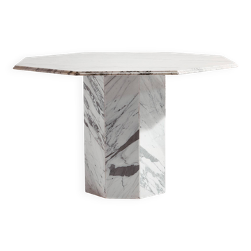 Table à manger en marbre