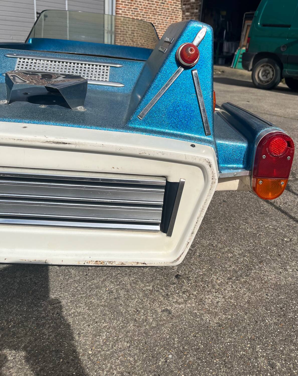 Space shuttle godbille ride subject