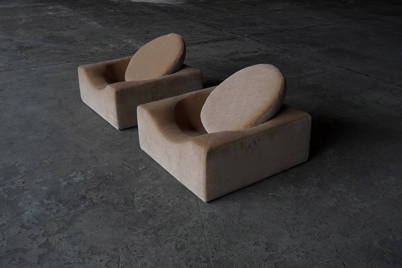Pair of modernist lounge chairs, France 1970s