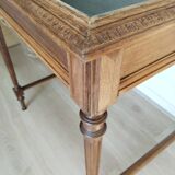 Table en bois cirée , style Louis XVI