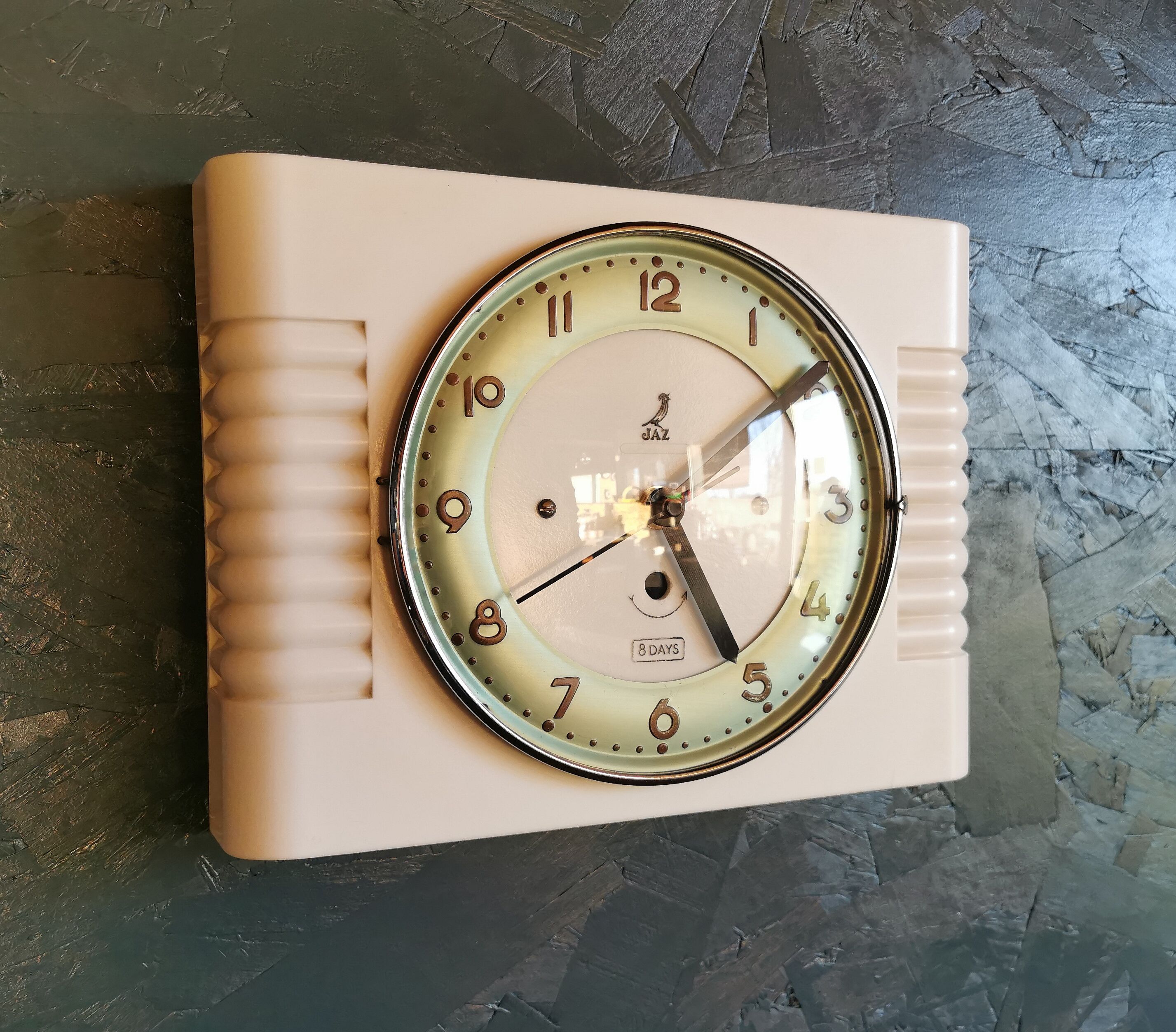 Rectangular silent vintage wall pendulum clock "Jaz white green"