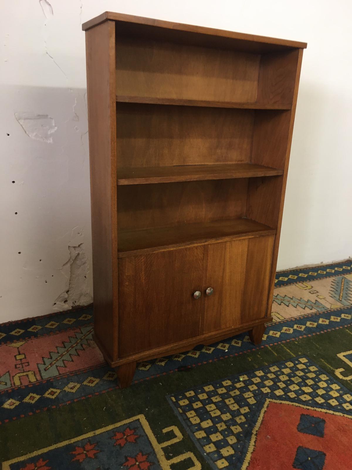 Bibliothèque vintage