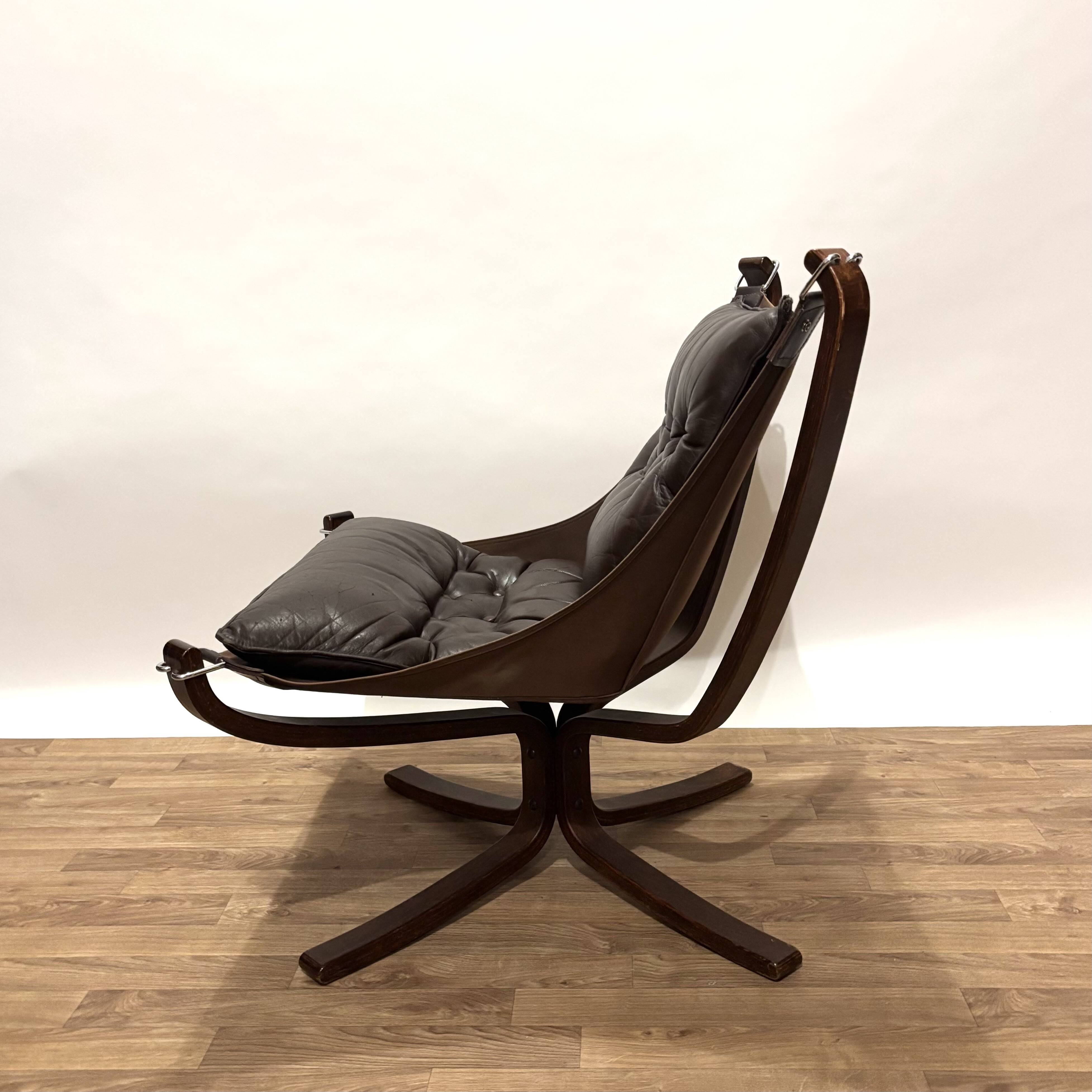 Fauteuil Falcon années 70