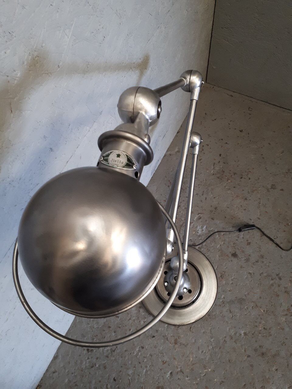 Jieldé articulated floor lamp