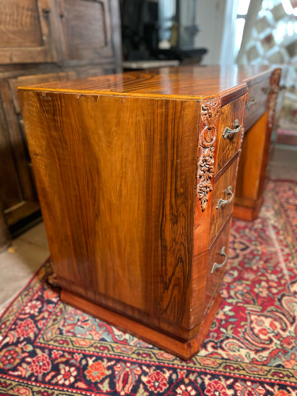 Art deco vintage brocante burr walnut desk carved 1920-1930