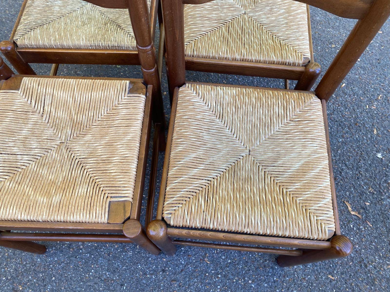 Set of 4 vintage chairs in solid wood and straw — Brutalist / rustic style
